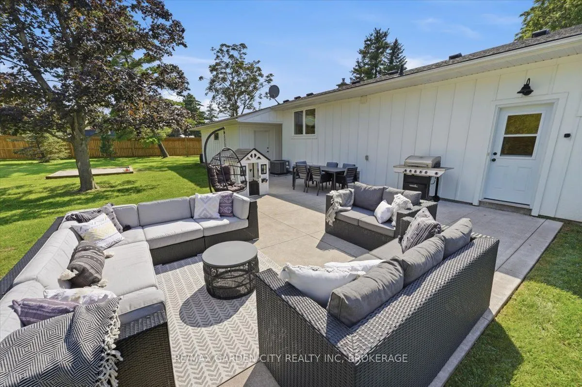 1581 Rice Road