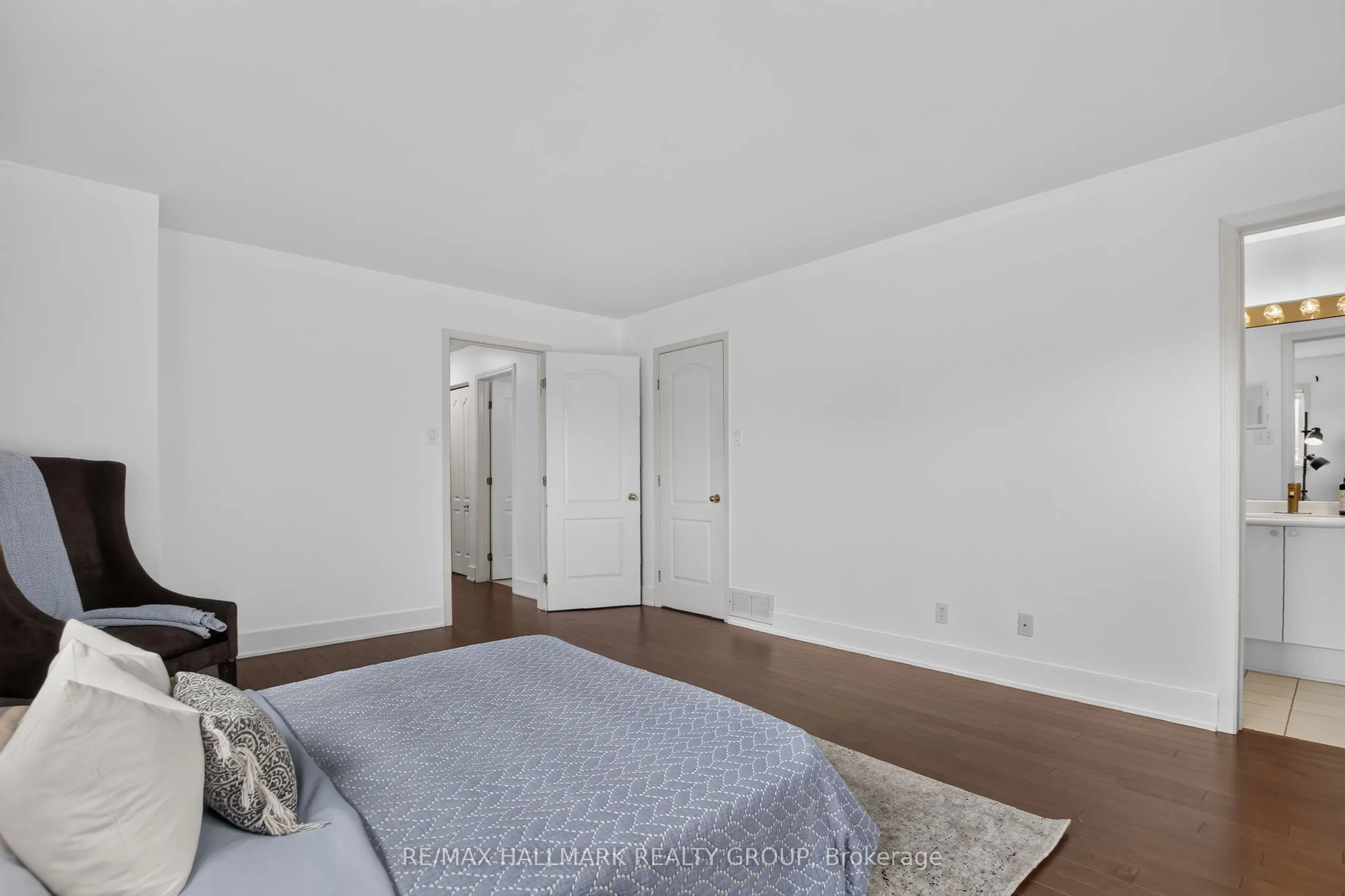 23 Whitegate Crescent