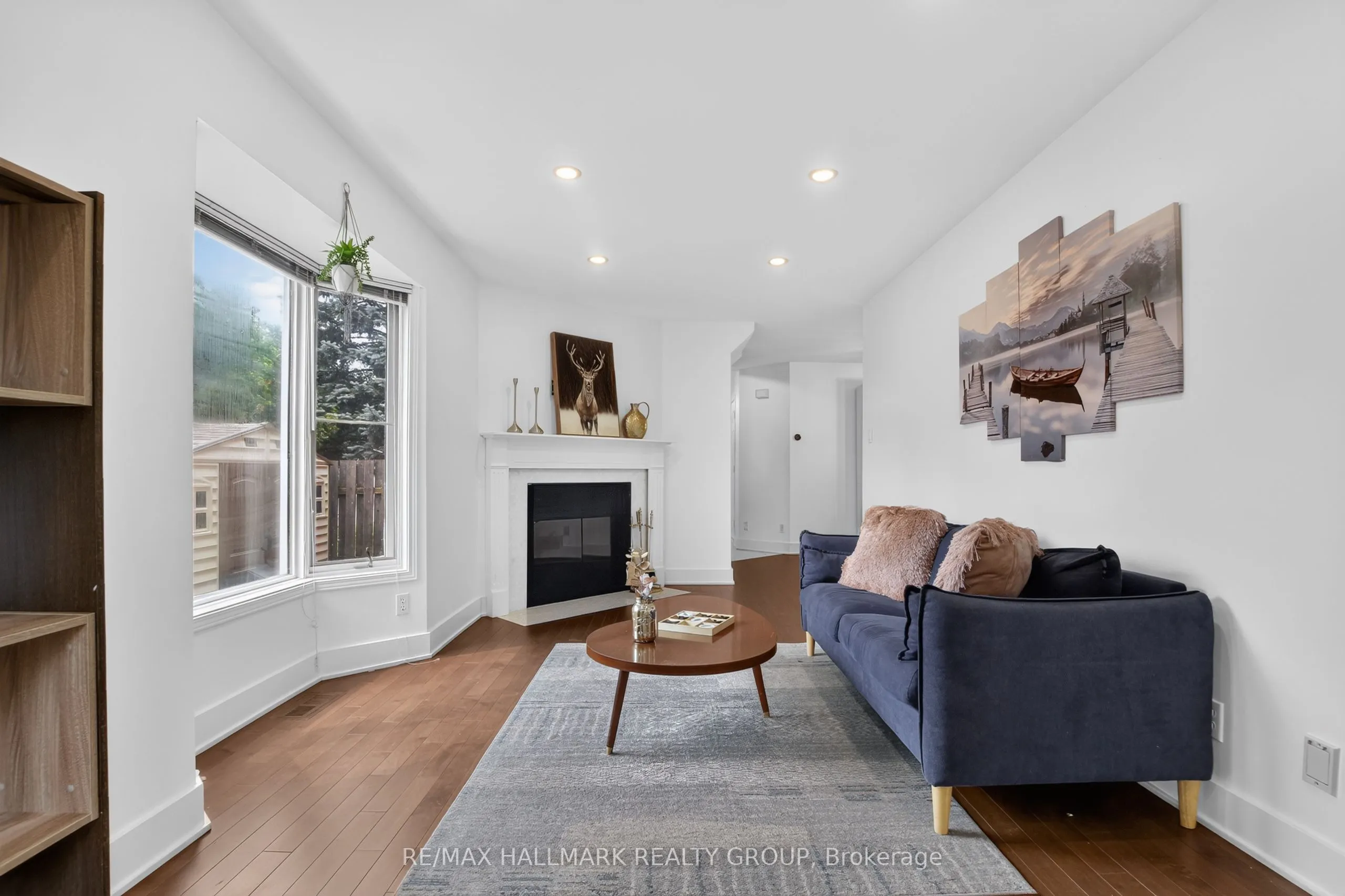 23 Whitegate Crescent