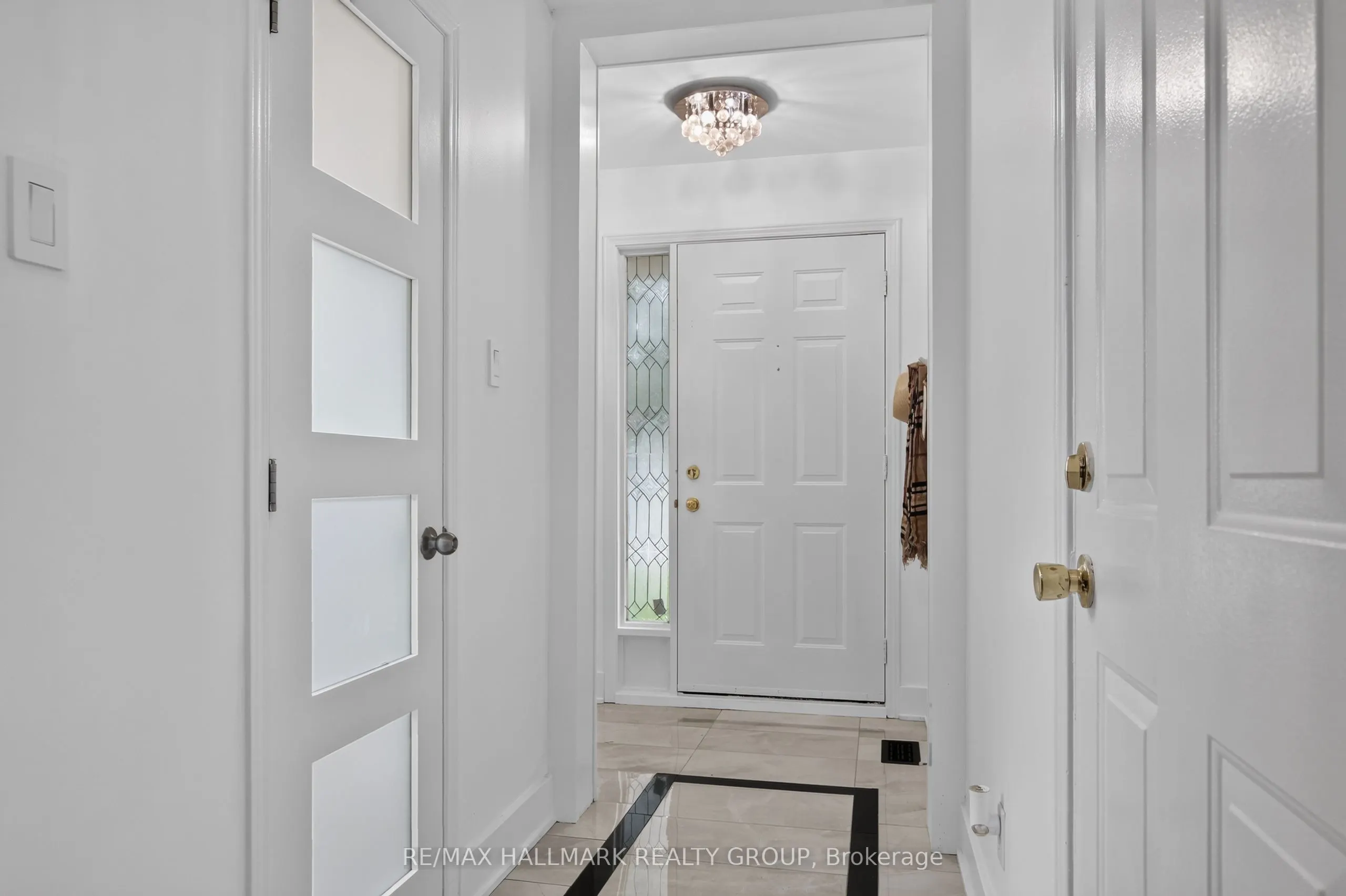 23 Whitegate Crescent