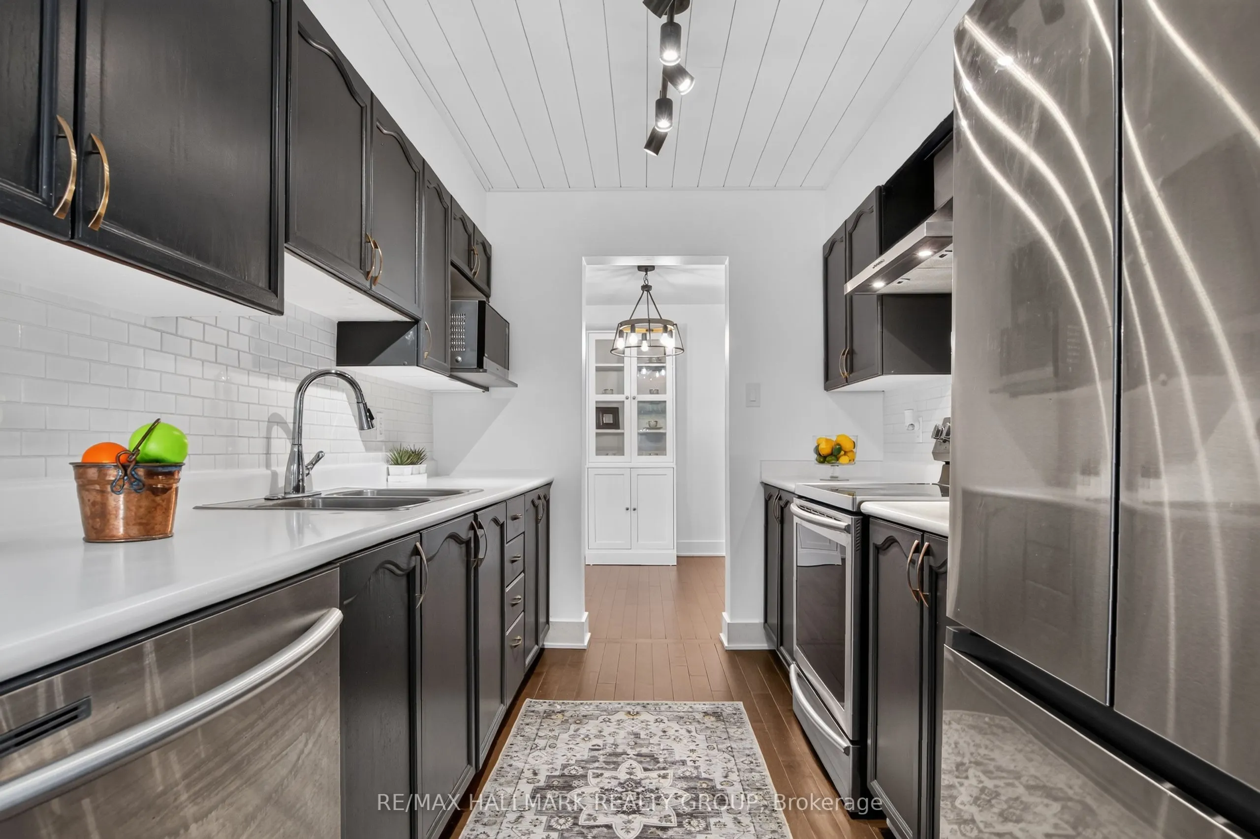 23 Whitegate Crescent