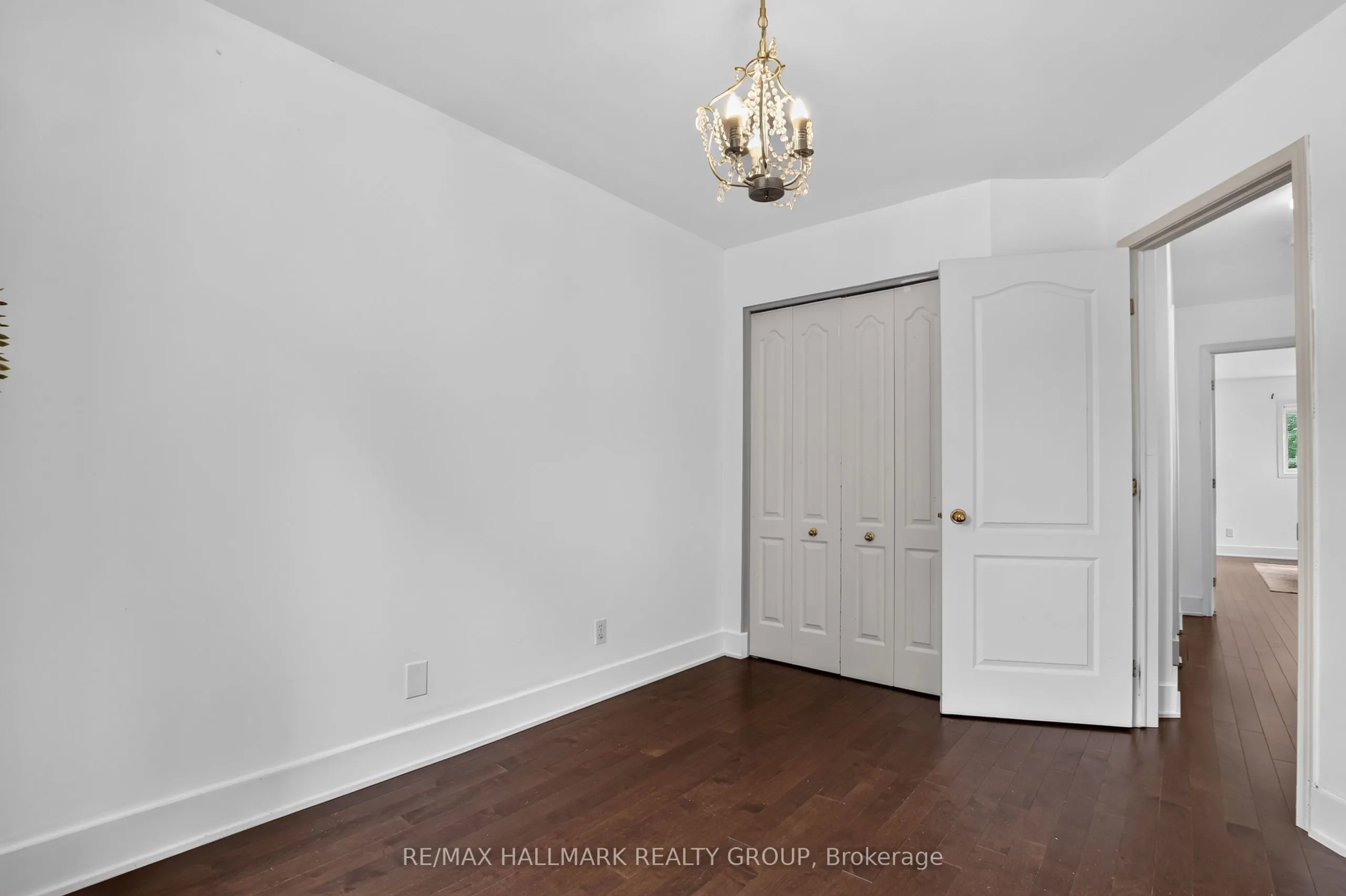 23 Whitegate Crescent