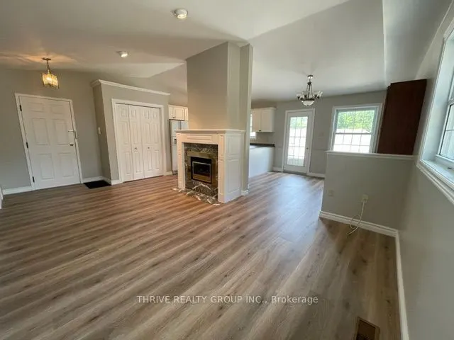 199 Talbot Street W #D