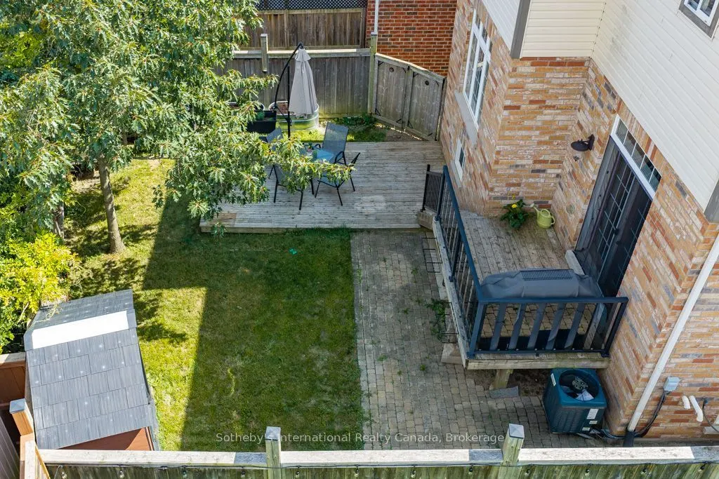12 Bousfield Court