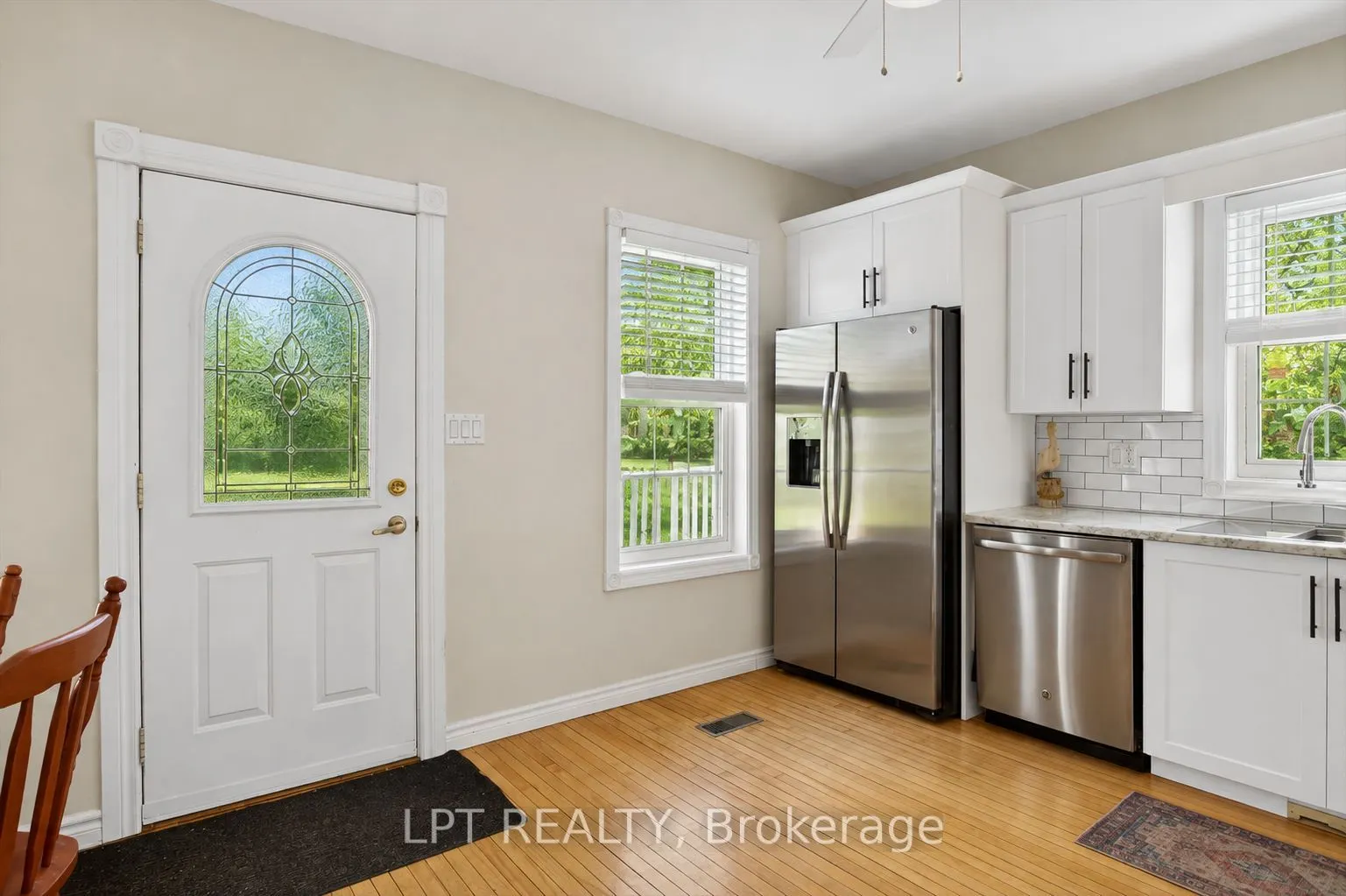 3472 Monck Road