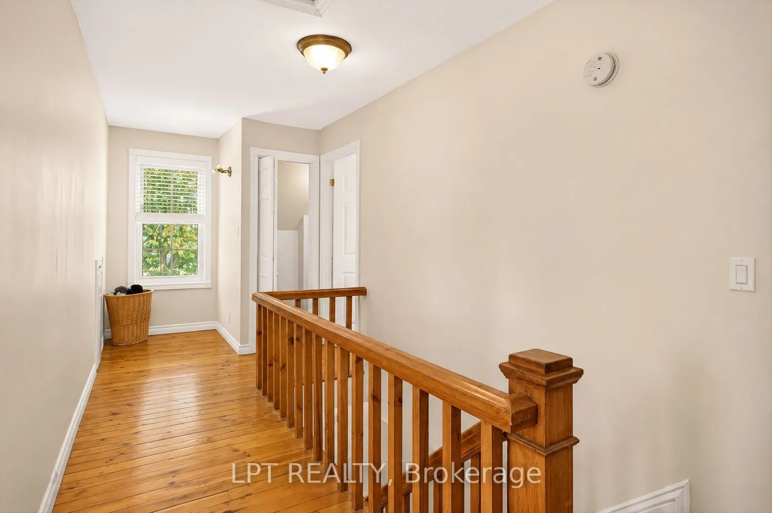 3472 Monck Road