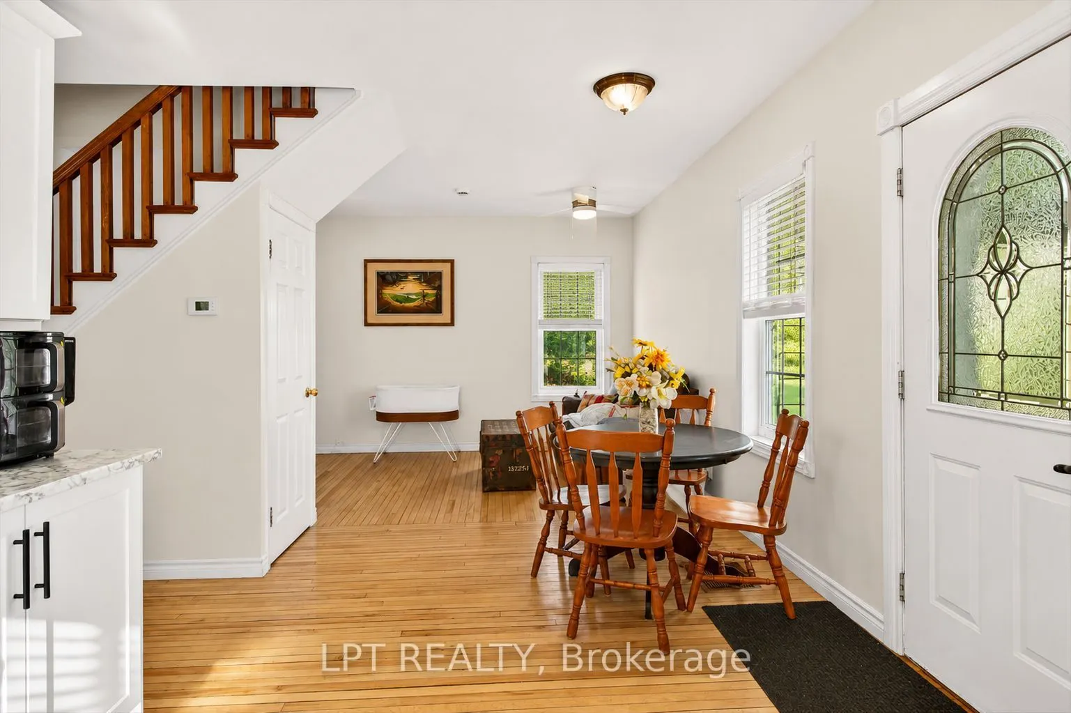 3472 Monck Road