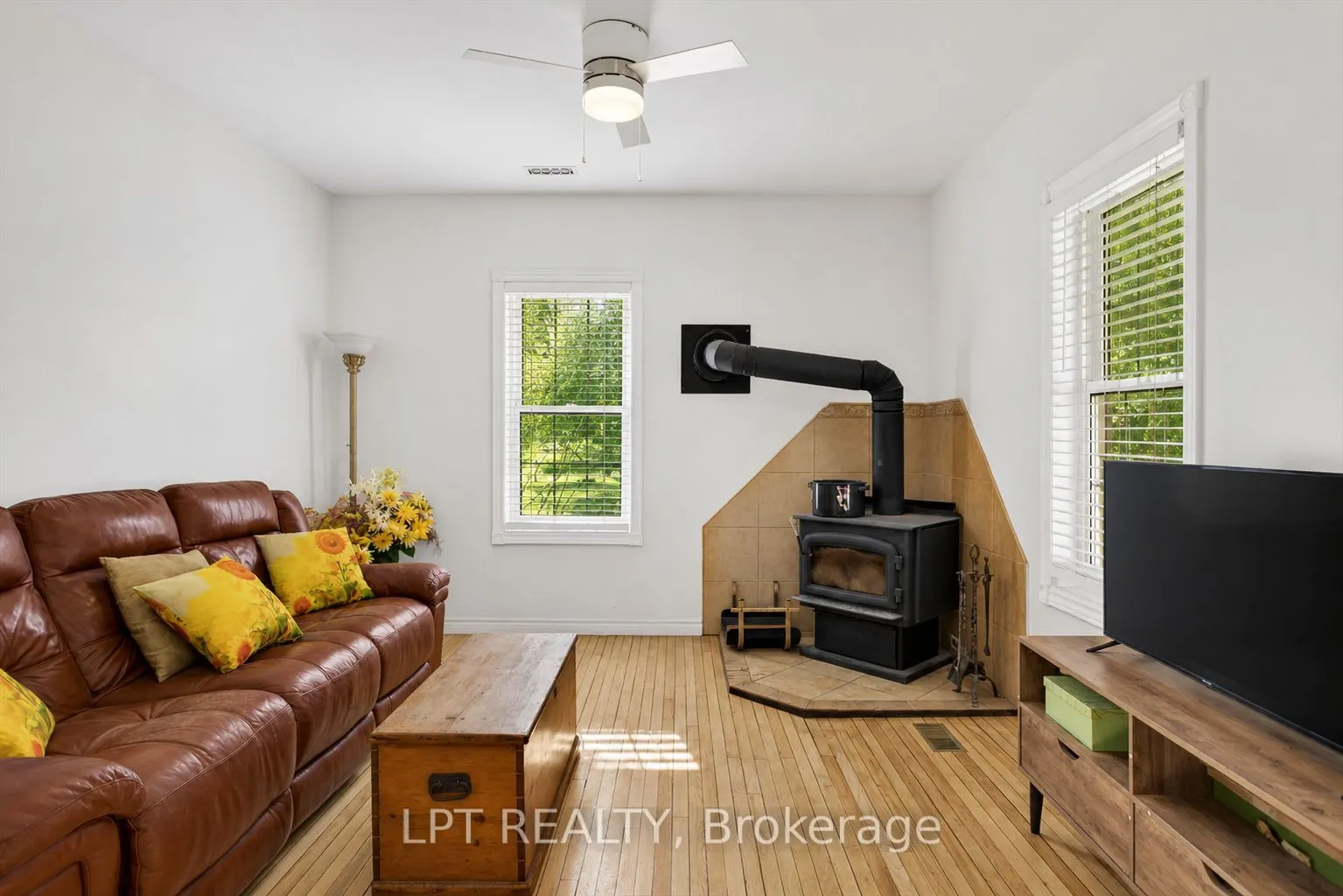 3472 Monck Road