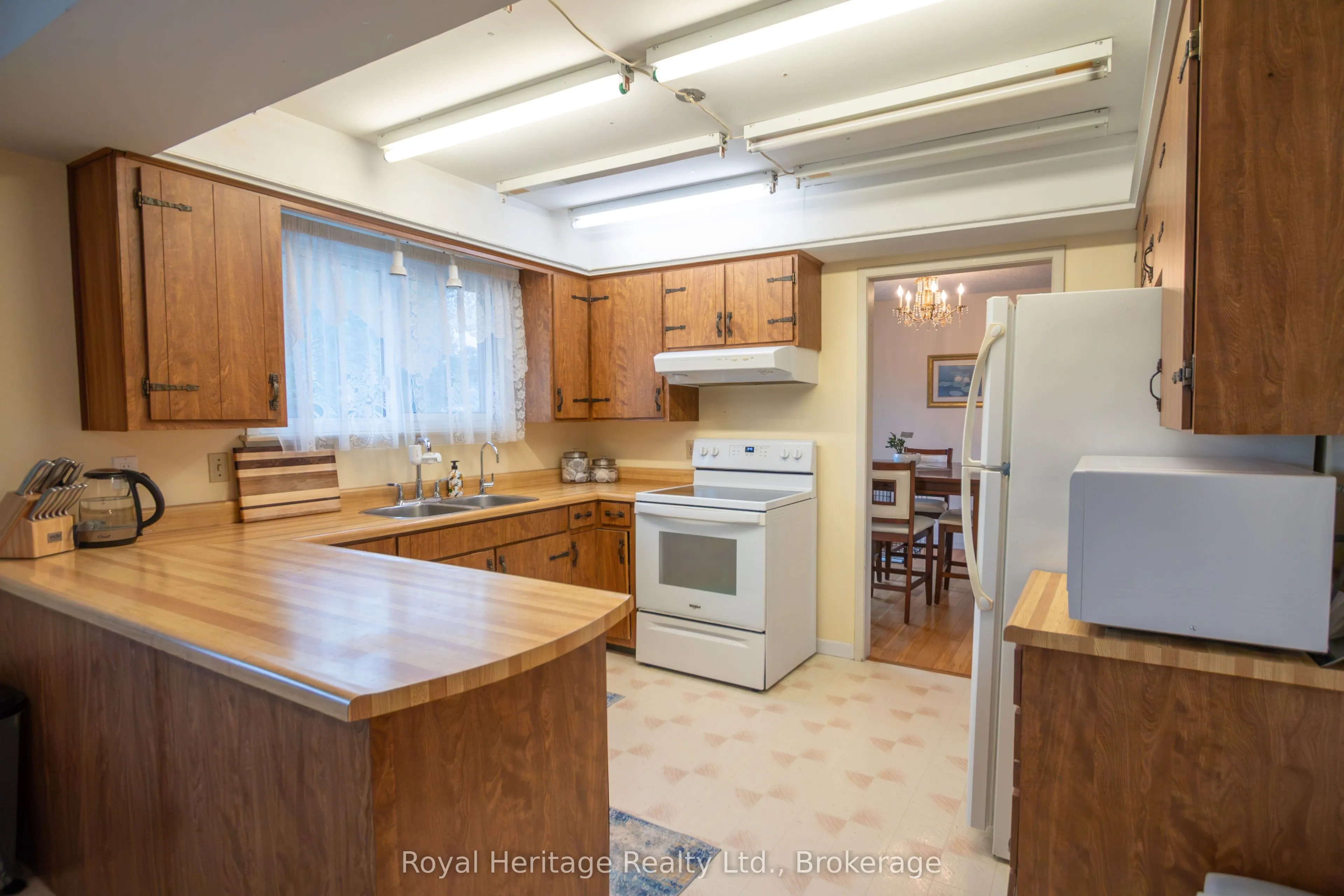 36 RIVERVIEW Road