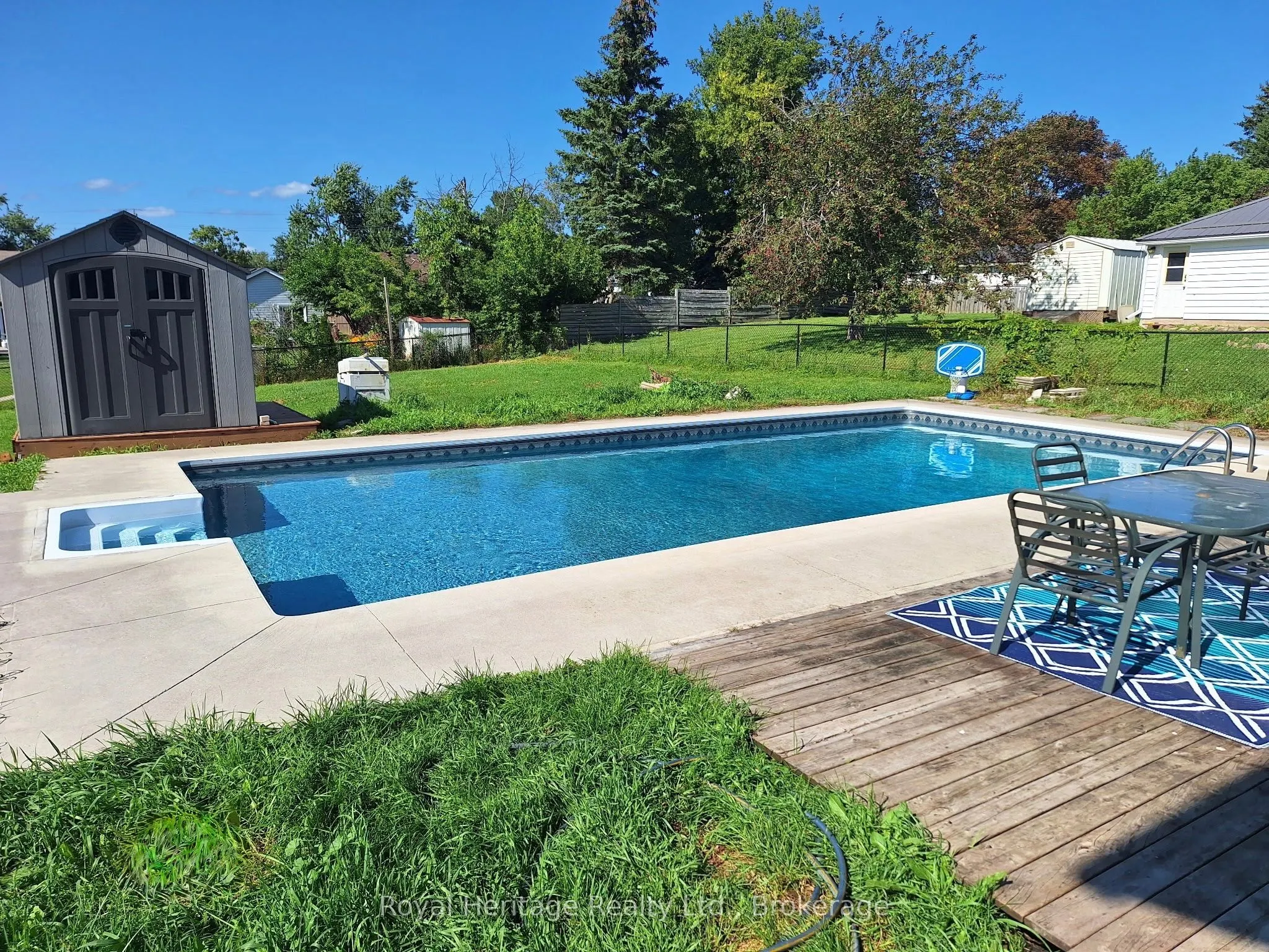 36 RIVERVIEW Road