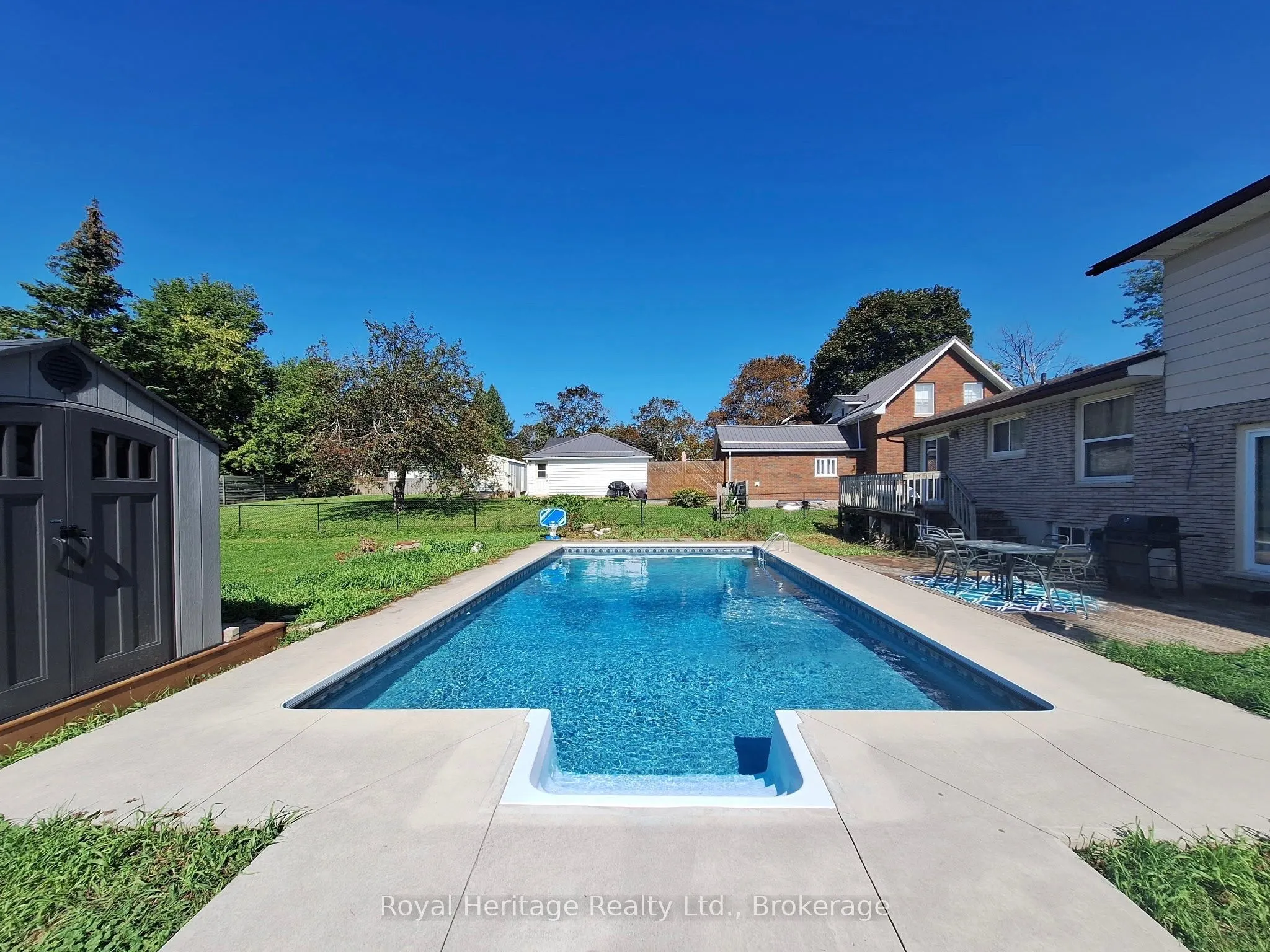 36 RIVERVIEW Road