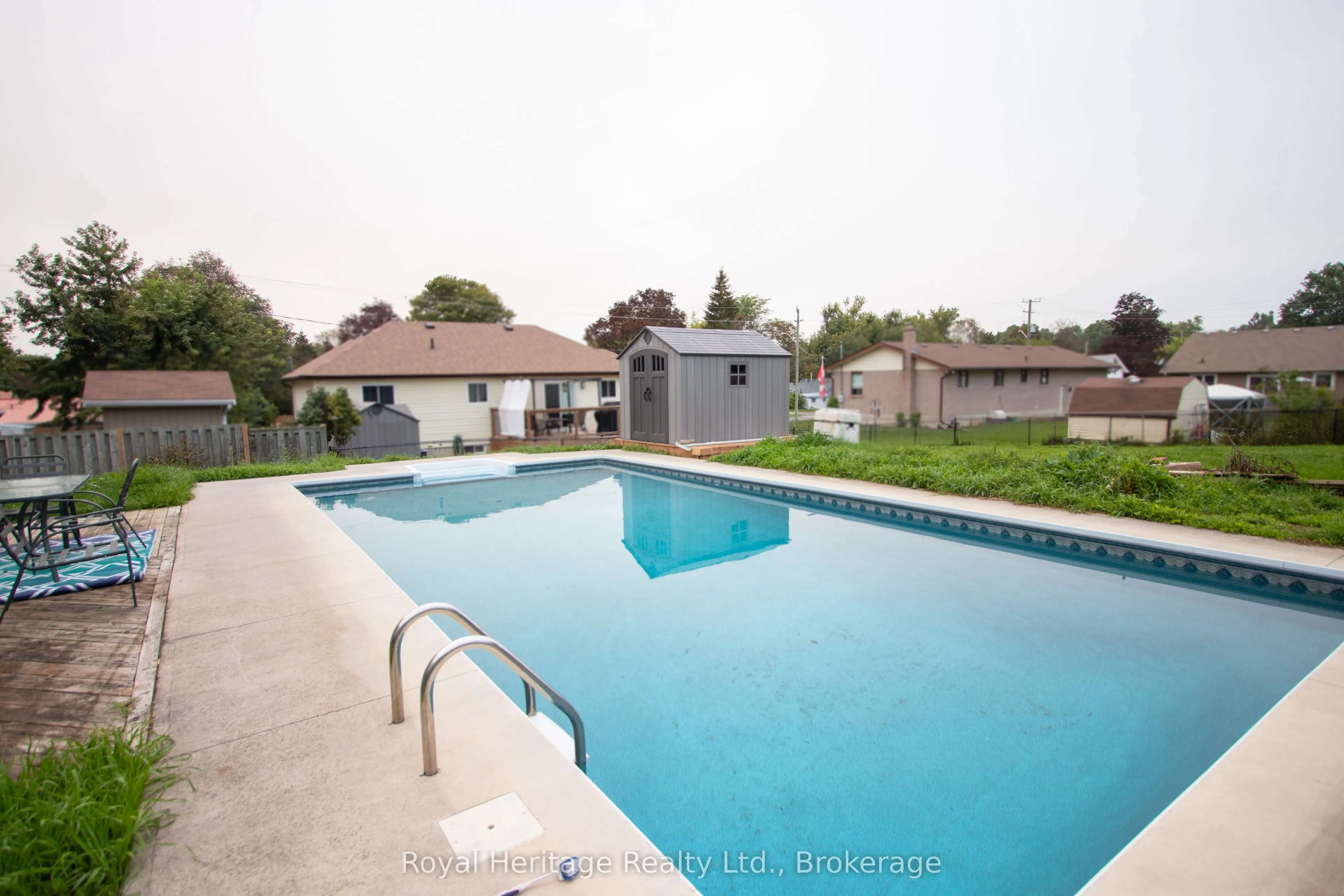 36 RIVERVIEW Road