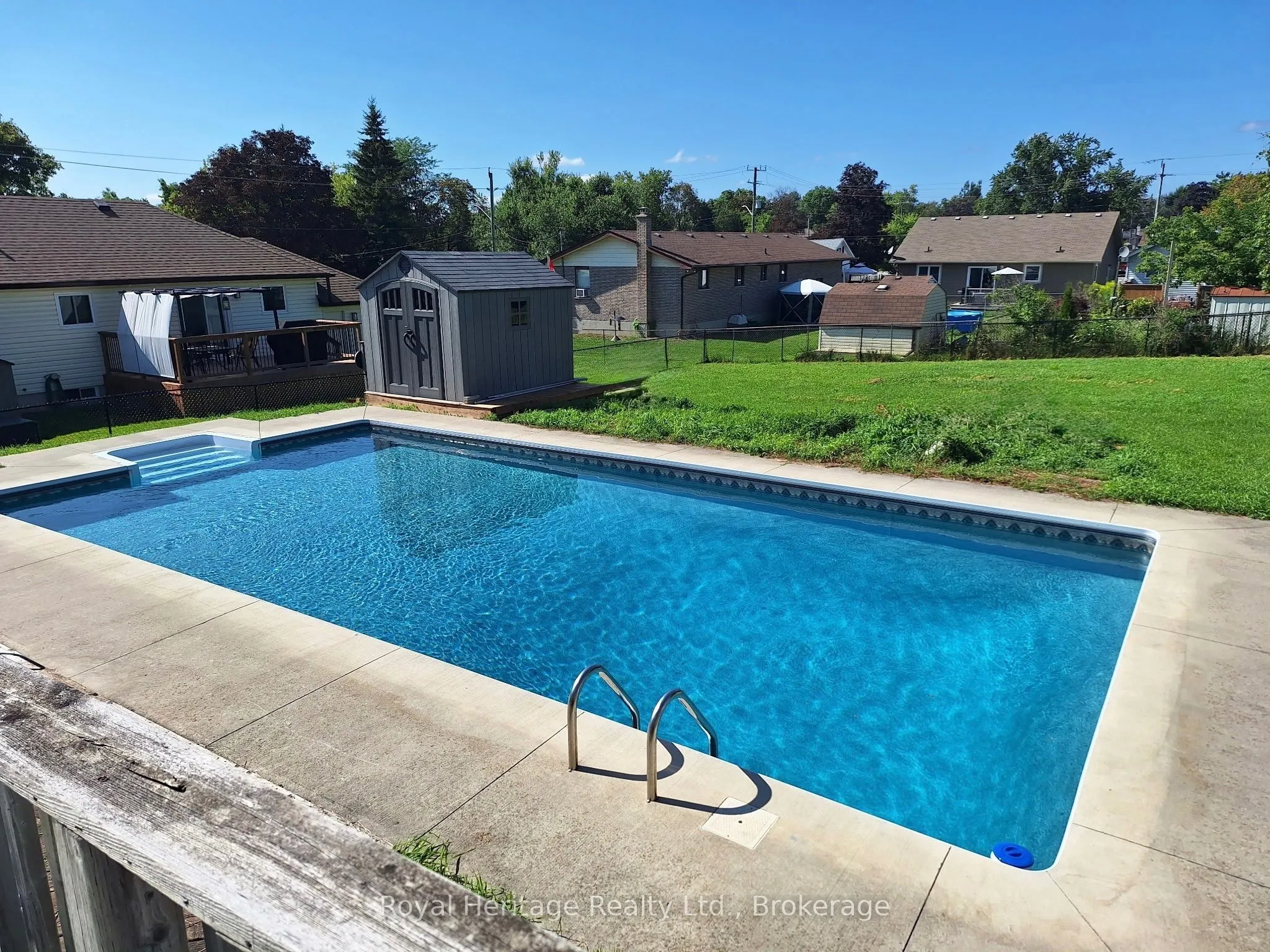 36 RIVERVIEW Road