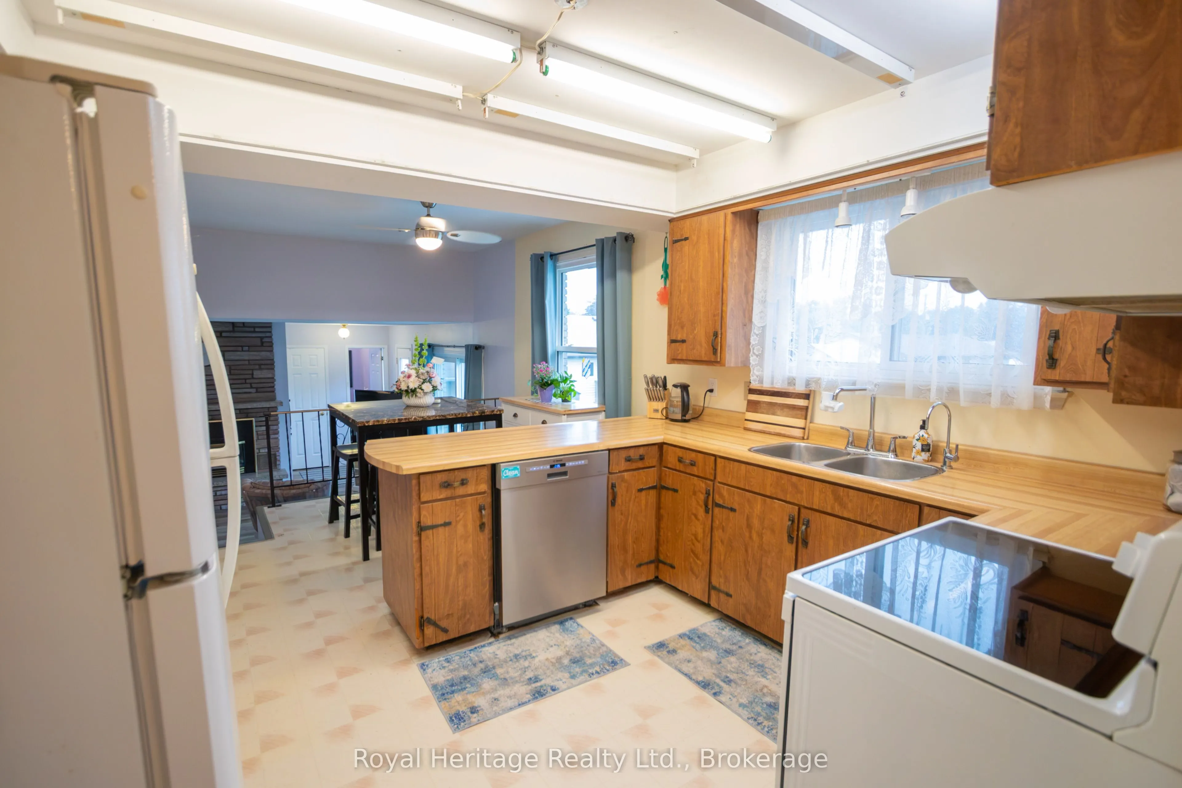 36 RIVERVIEW Road