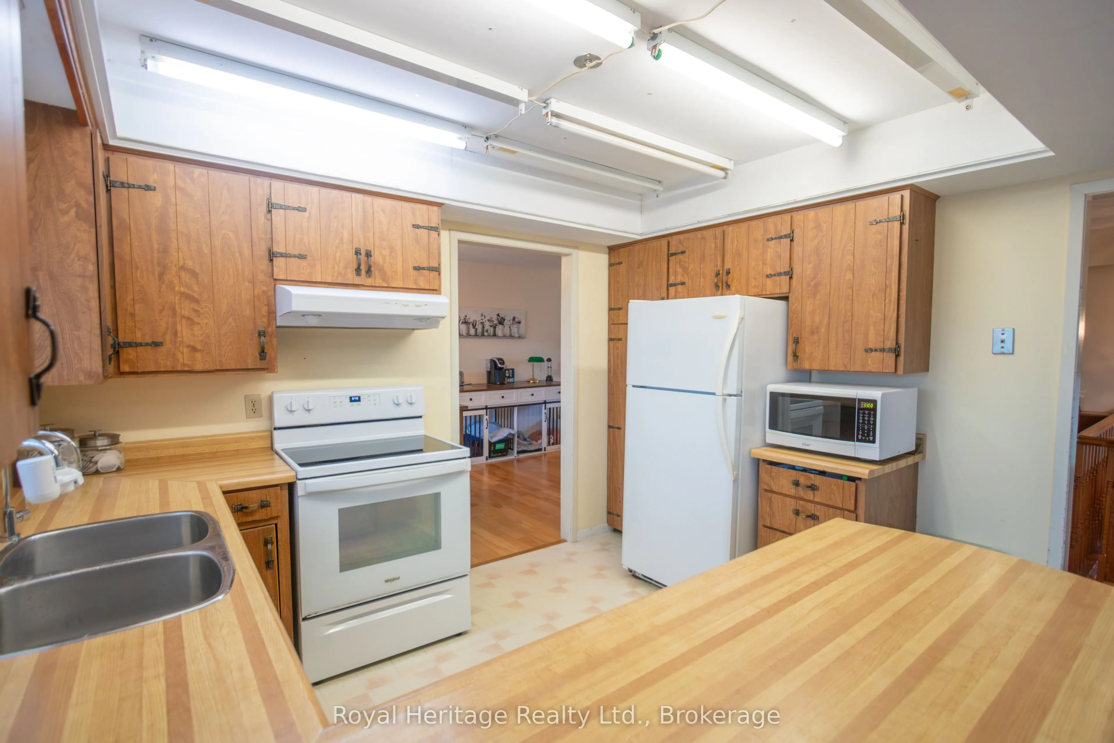 36 RIVERVIEW Road