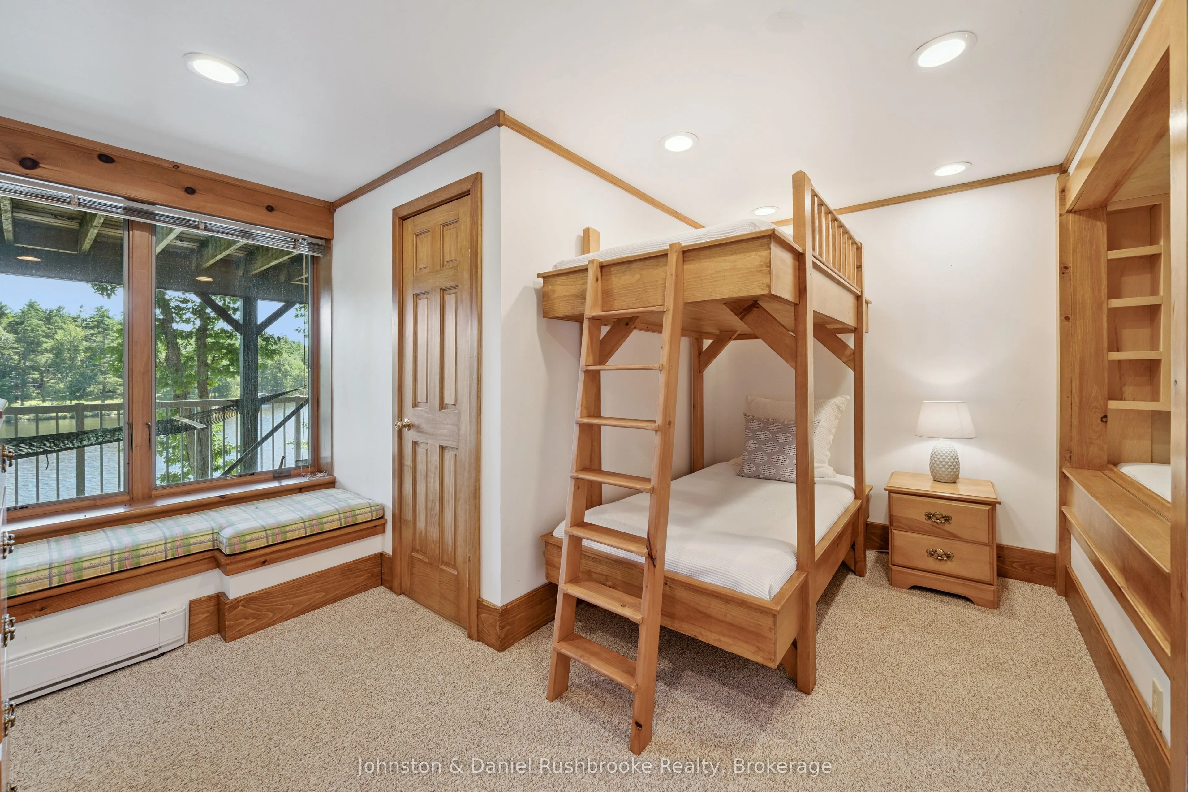 1041 Ann Street #4