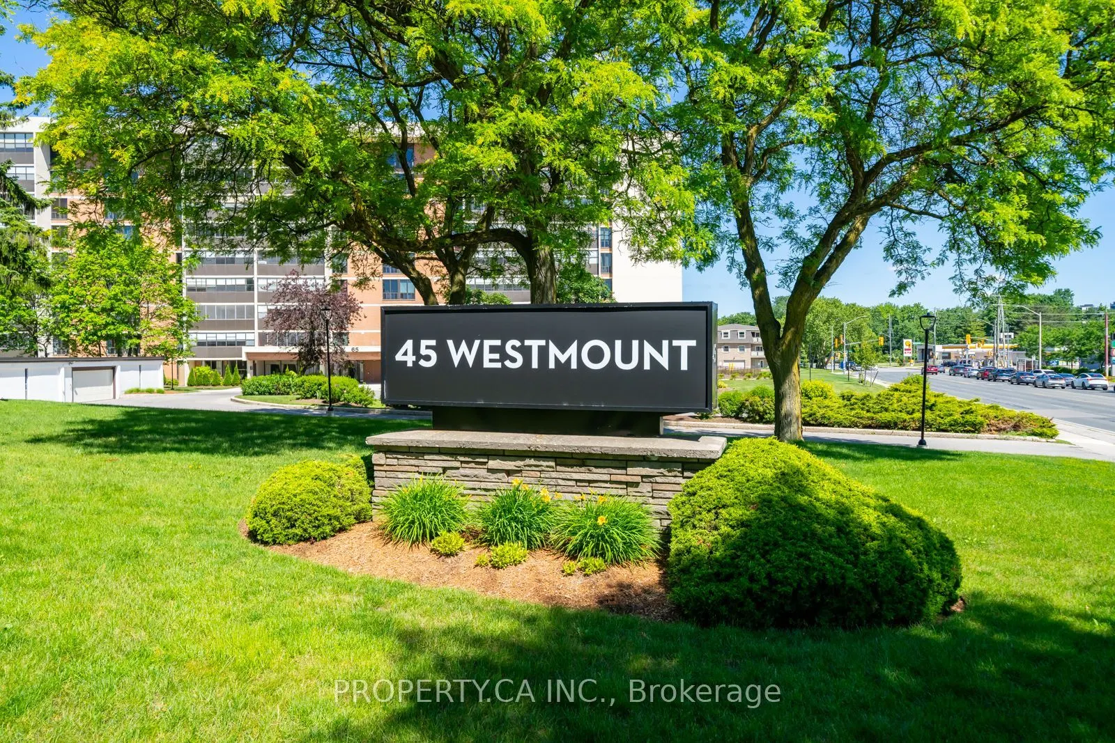45 Westmount Road N #404