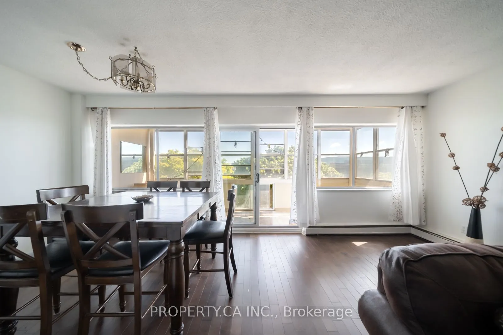 45 Westmount Road N #404