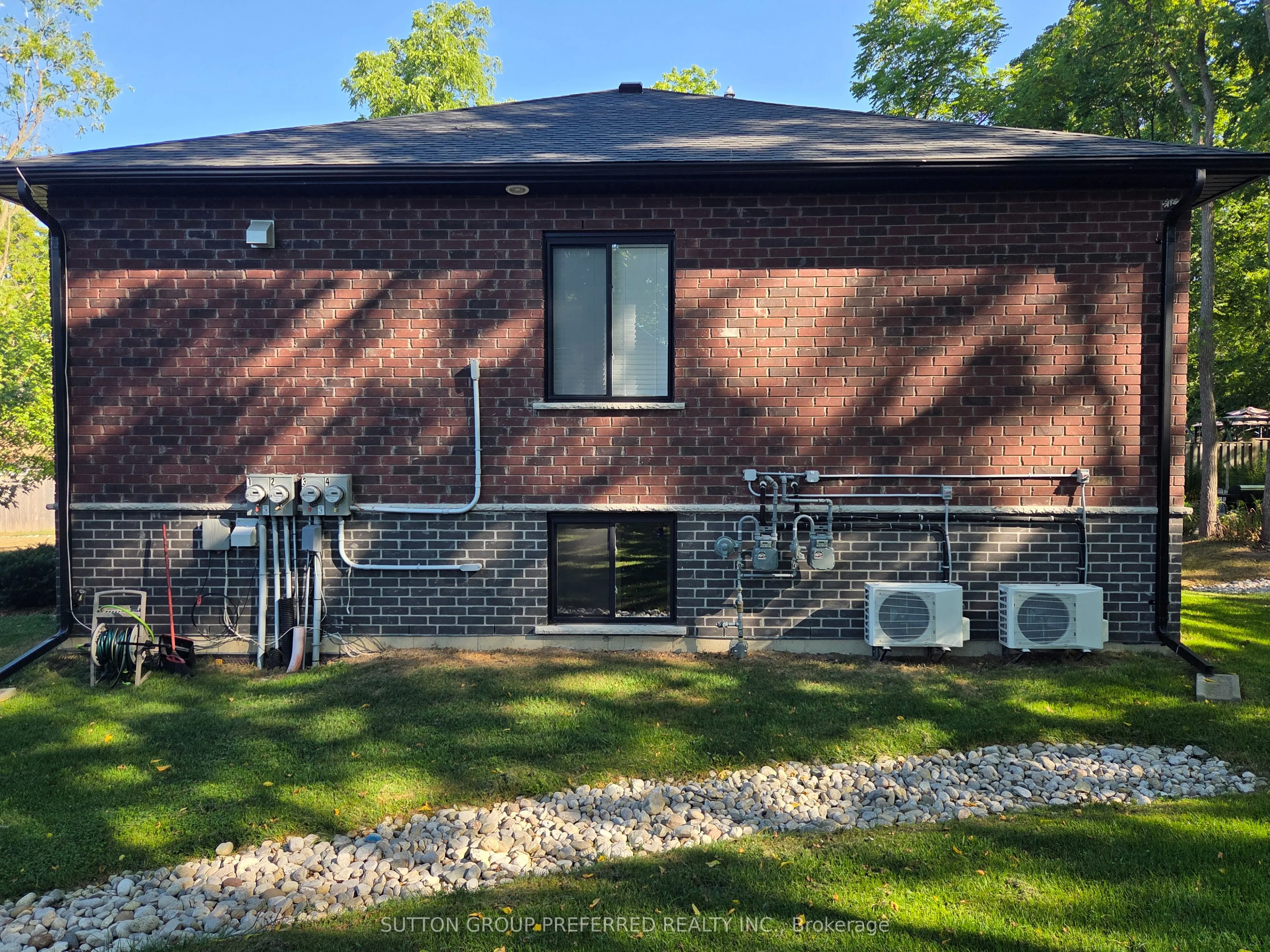 34 Bain Street #3