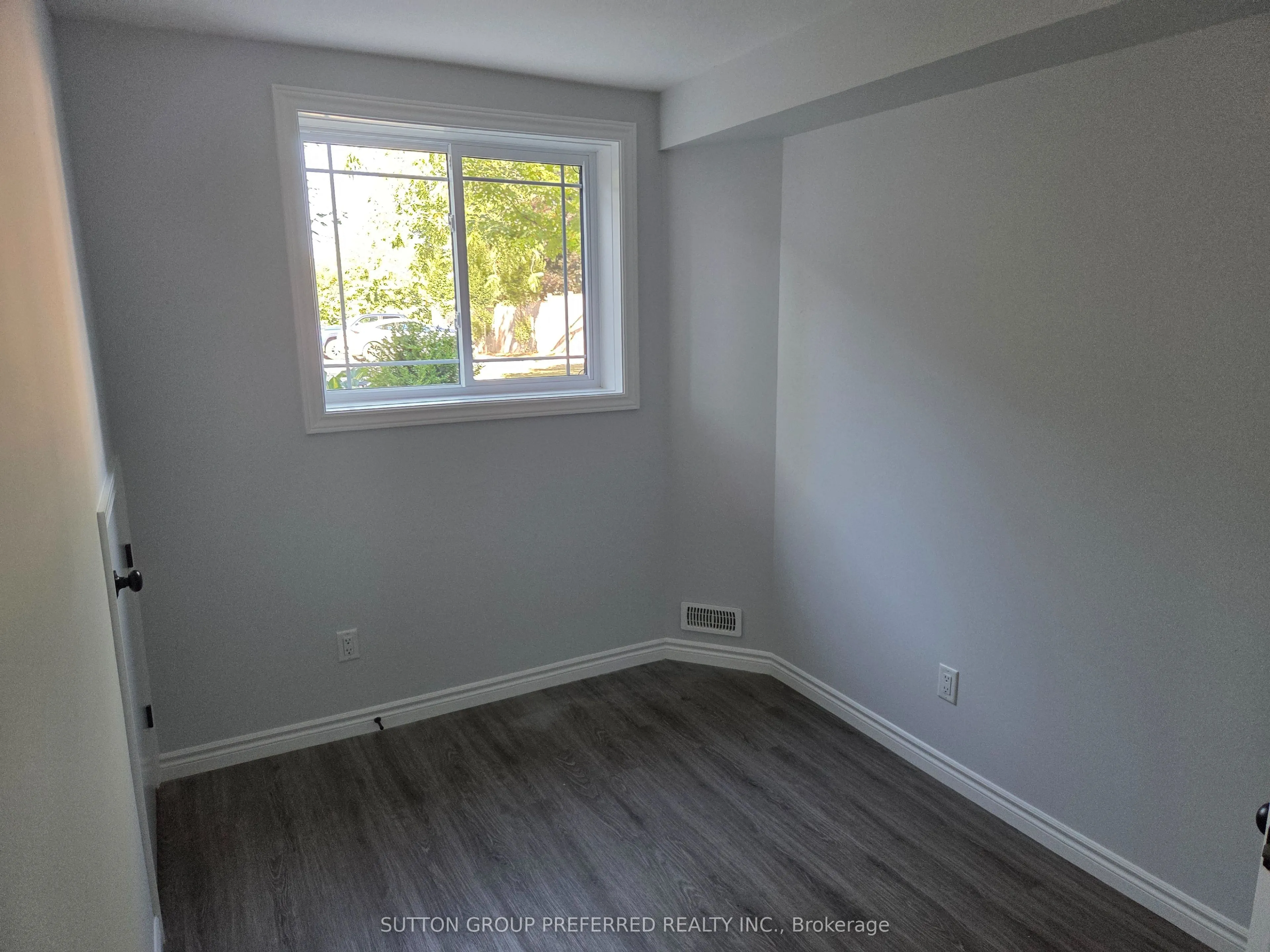 34 Bain Street #3