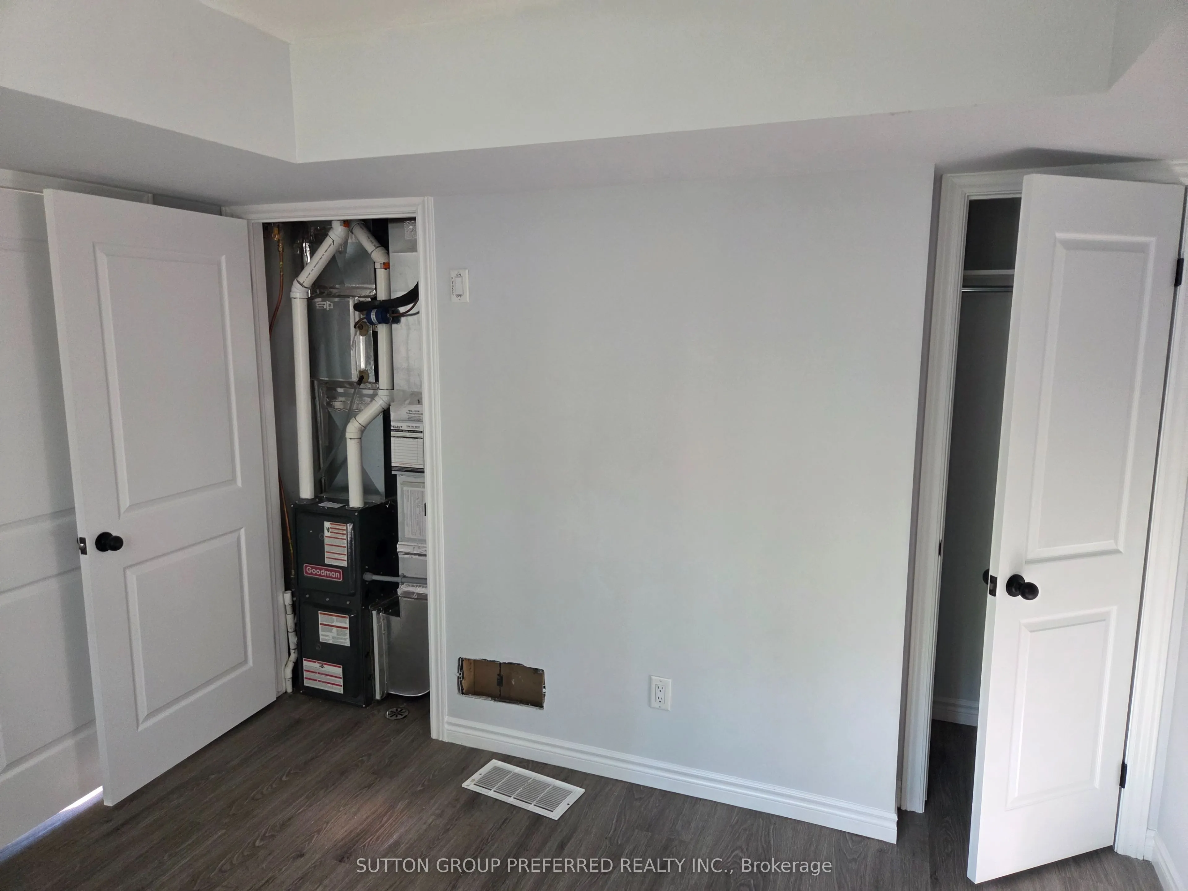 34 Bain Street #3