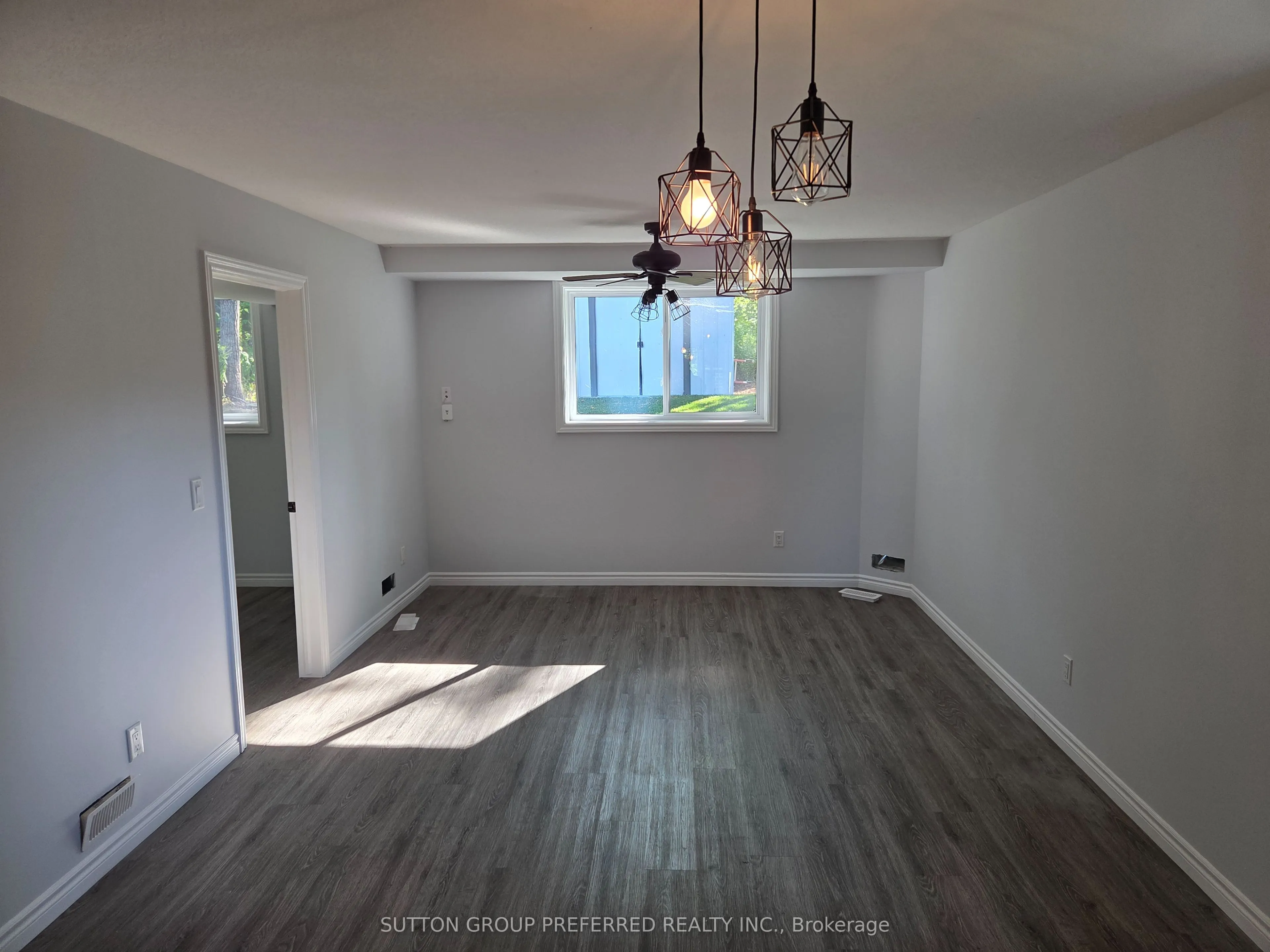 34 Bain Street #3