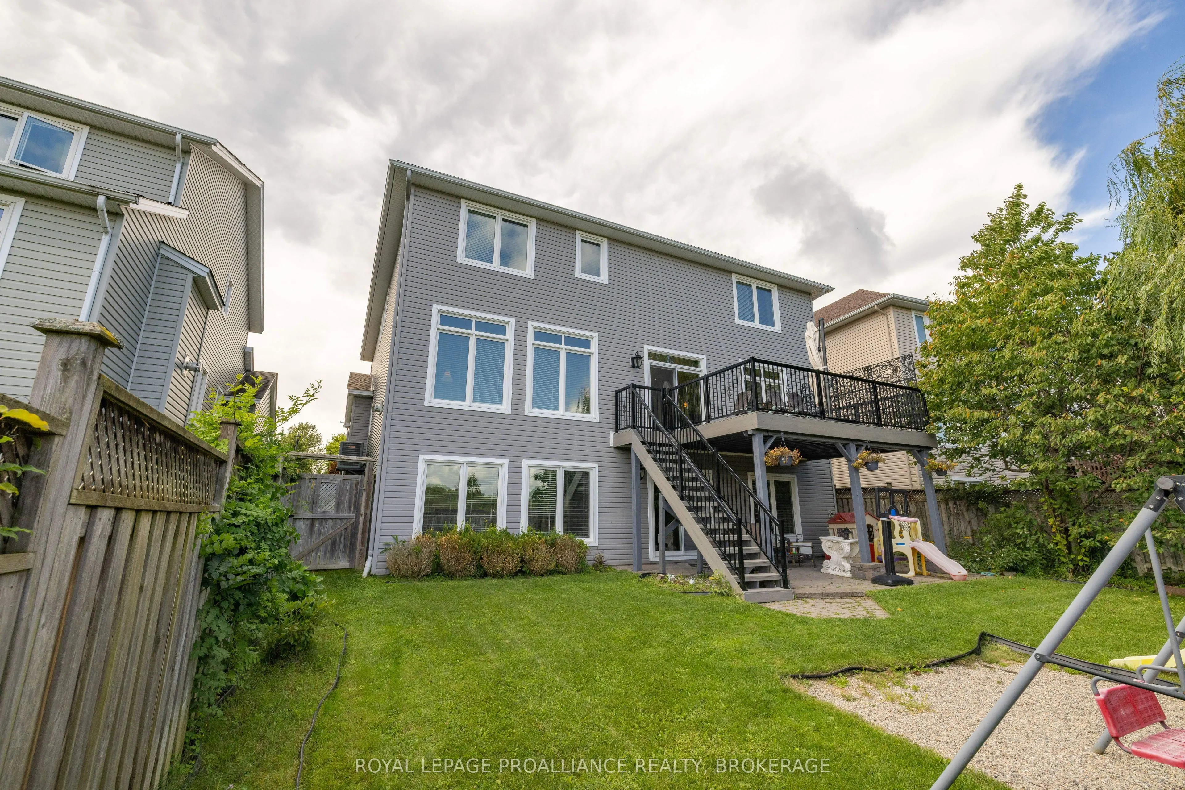 633 Fieldstone Drive