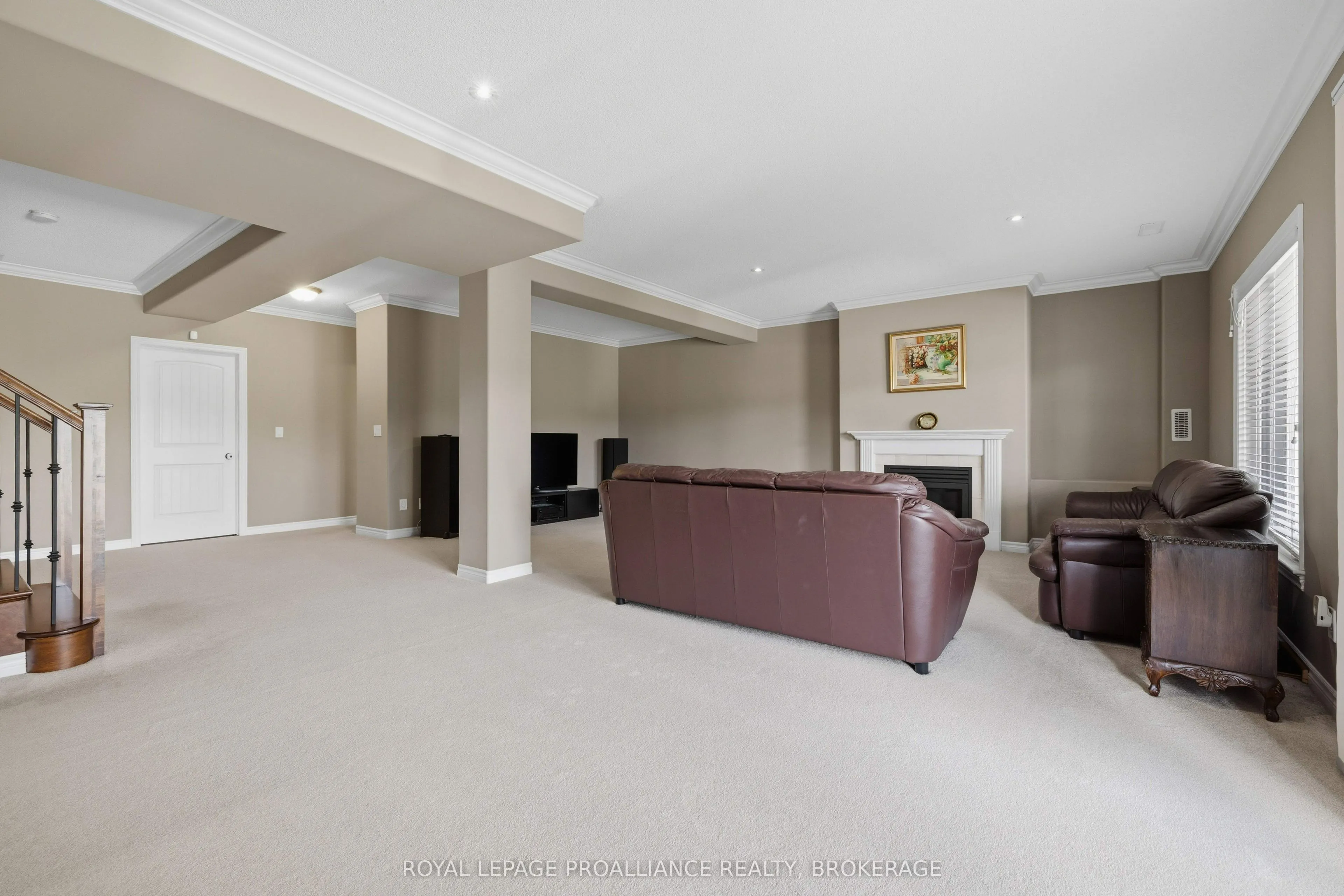 633 Fieldstone Drive