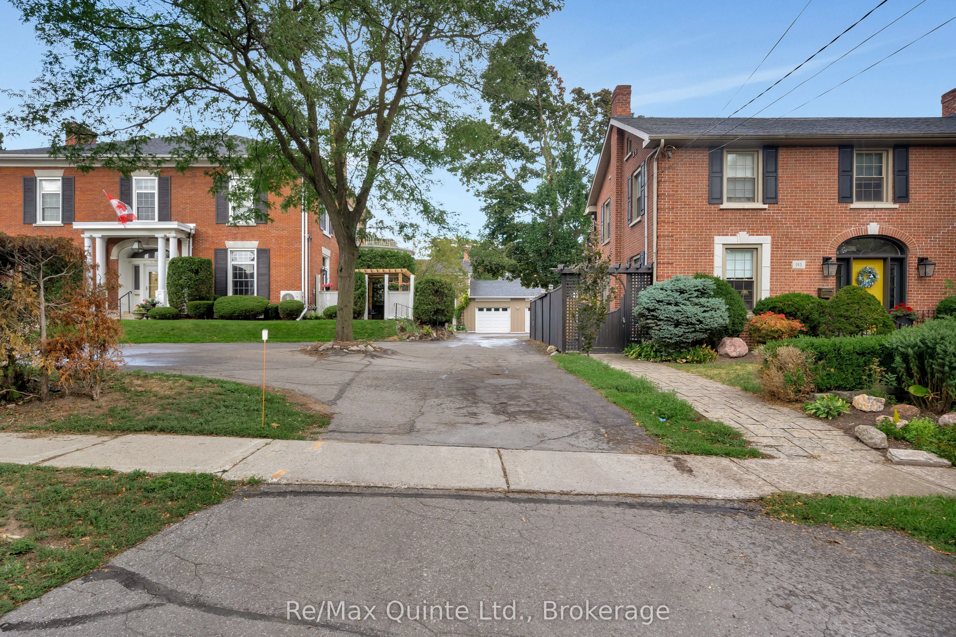 99 Bridge Street E #5