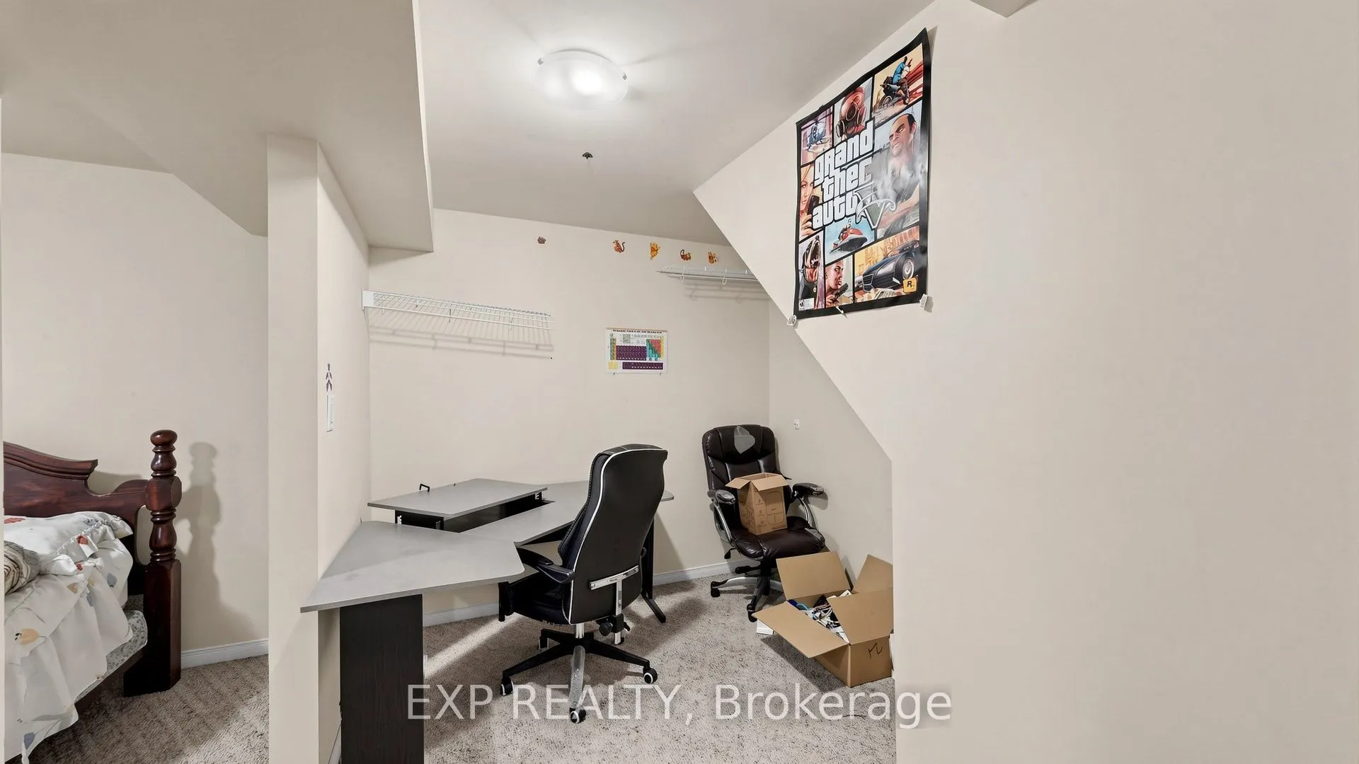 28 Hurlbut Place