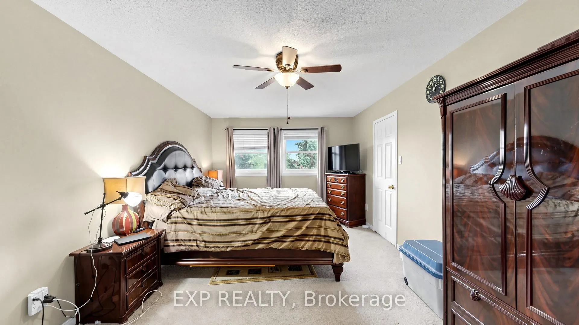 28 Hurlbut Place