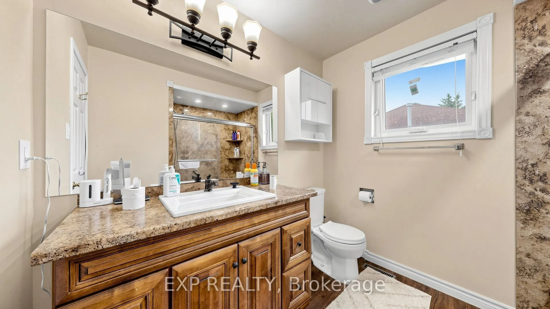28 Hurlbut Place