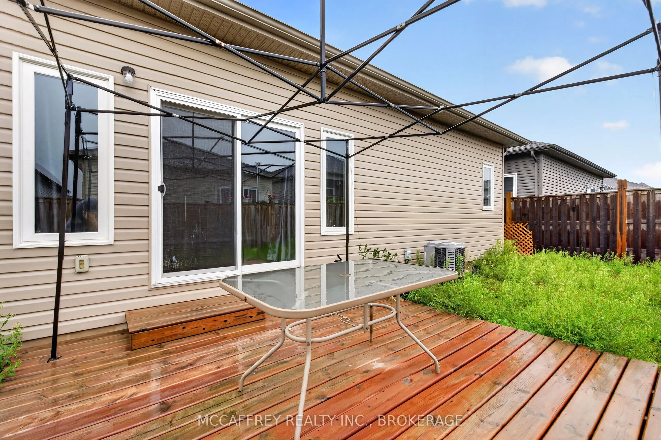 1286 Carfa Crescent