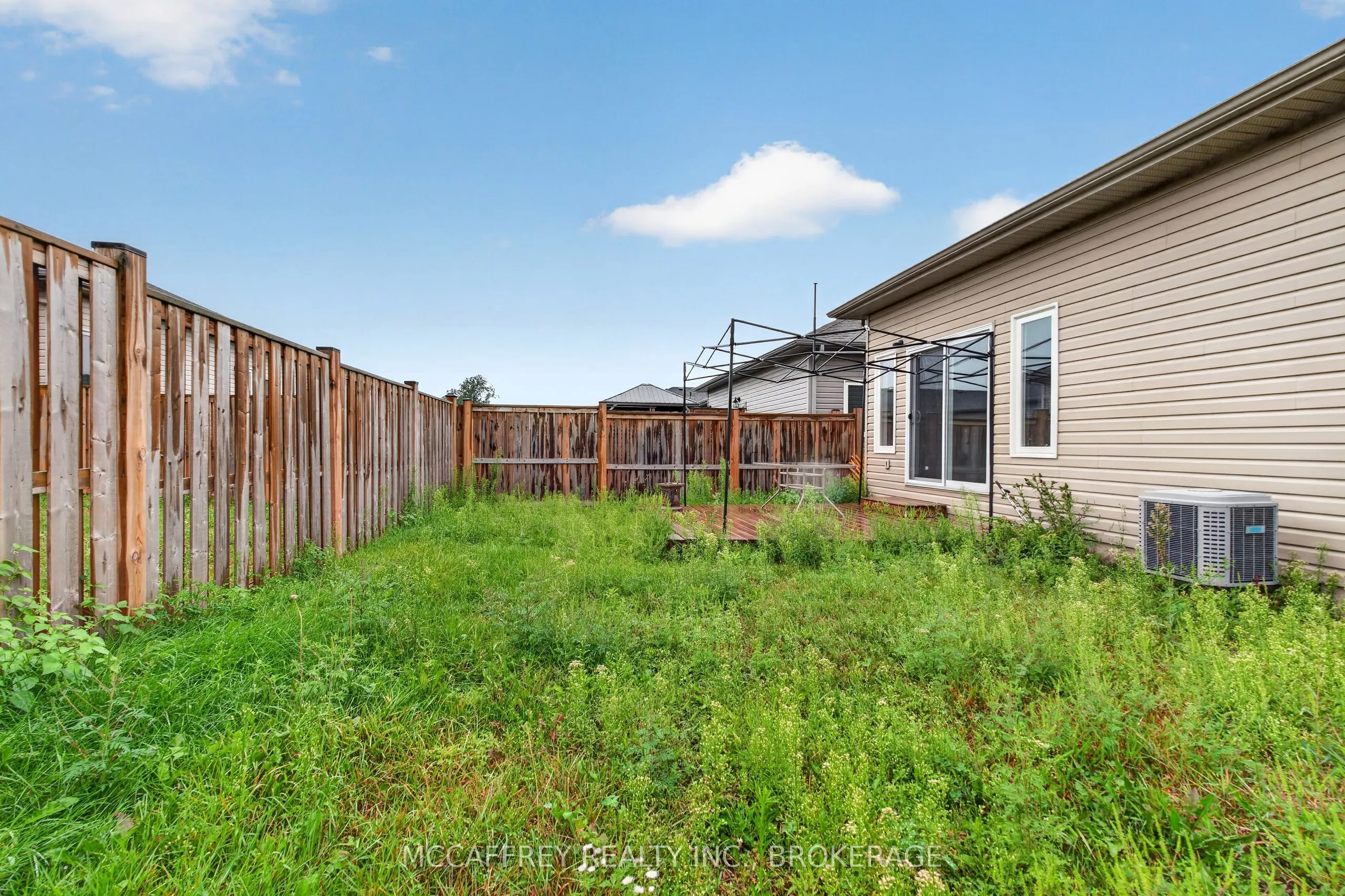1286 Carfa Crescent