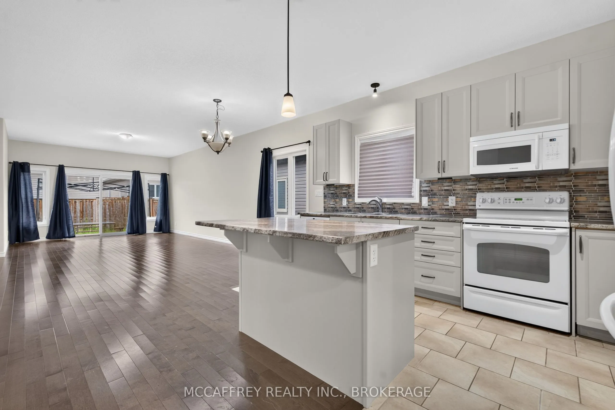 1286 Carfa Crescent
