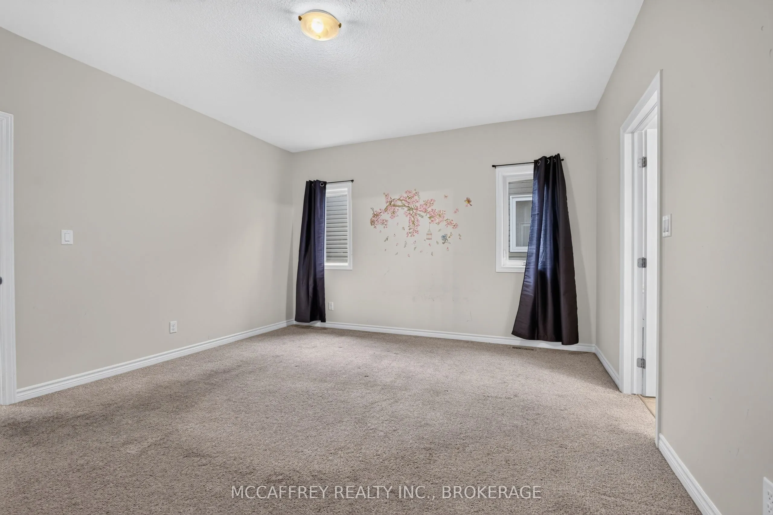 1286 Carfa Crescent