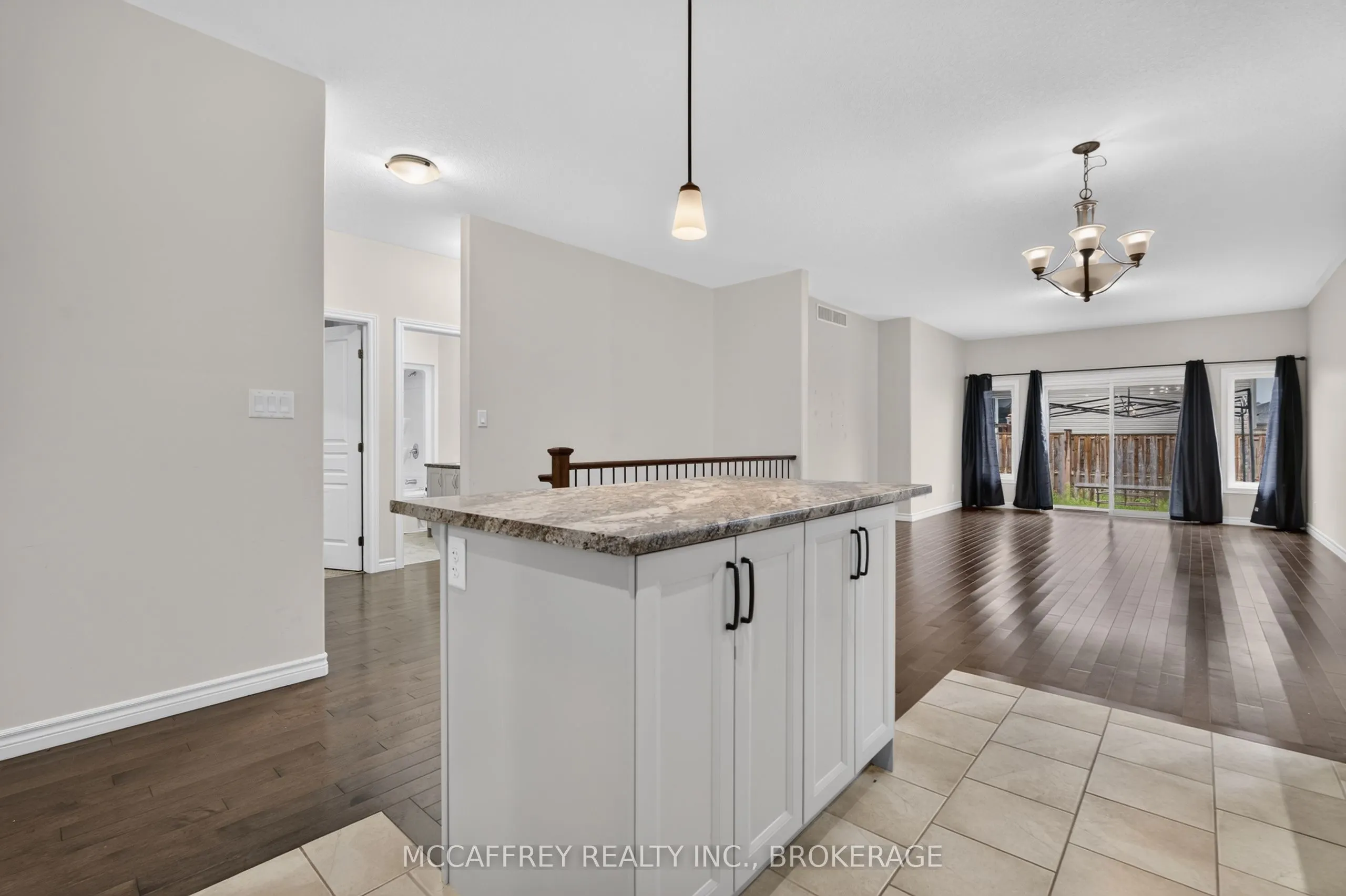 1286 Carfa Crescent
