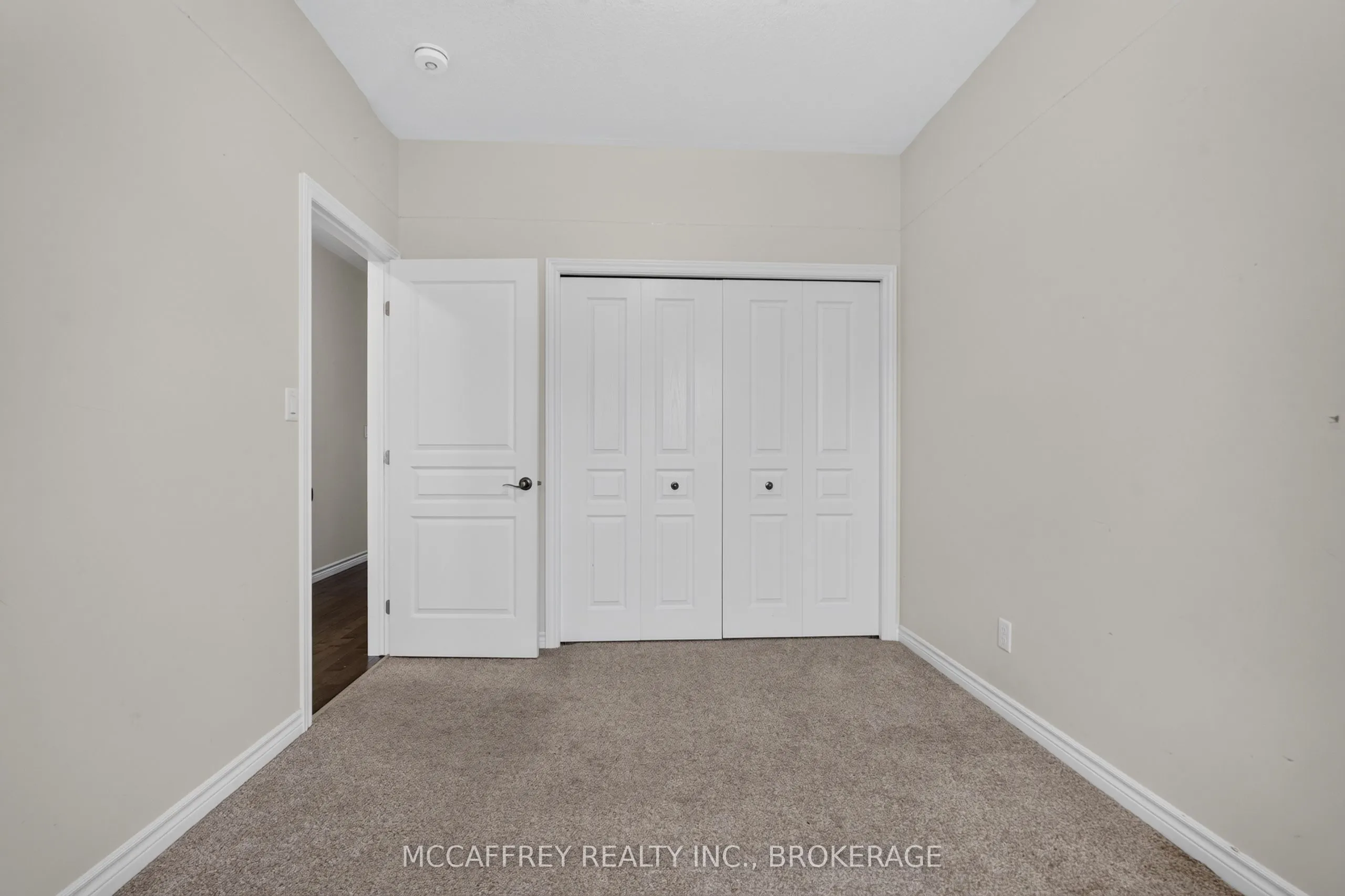 1286 Carfa Crescent