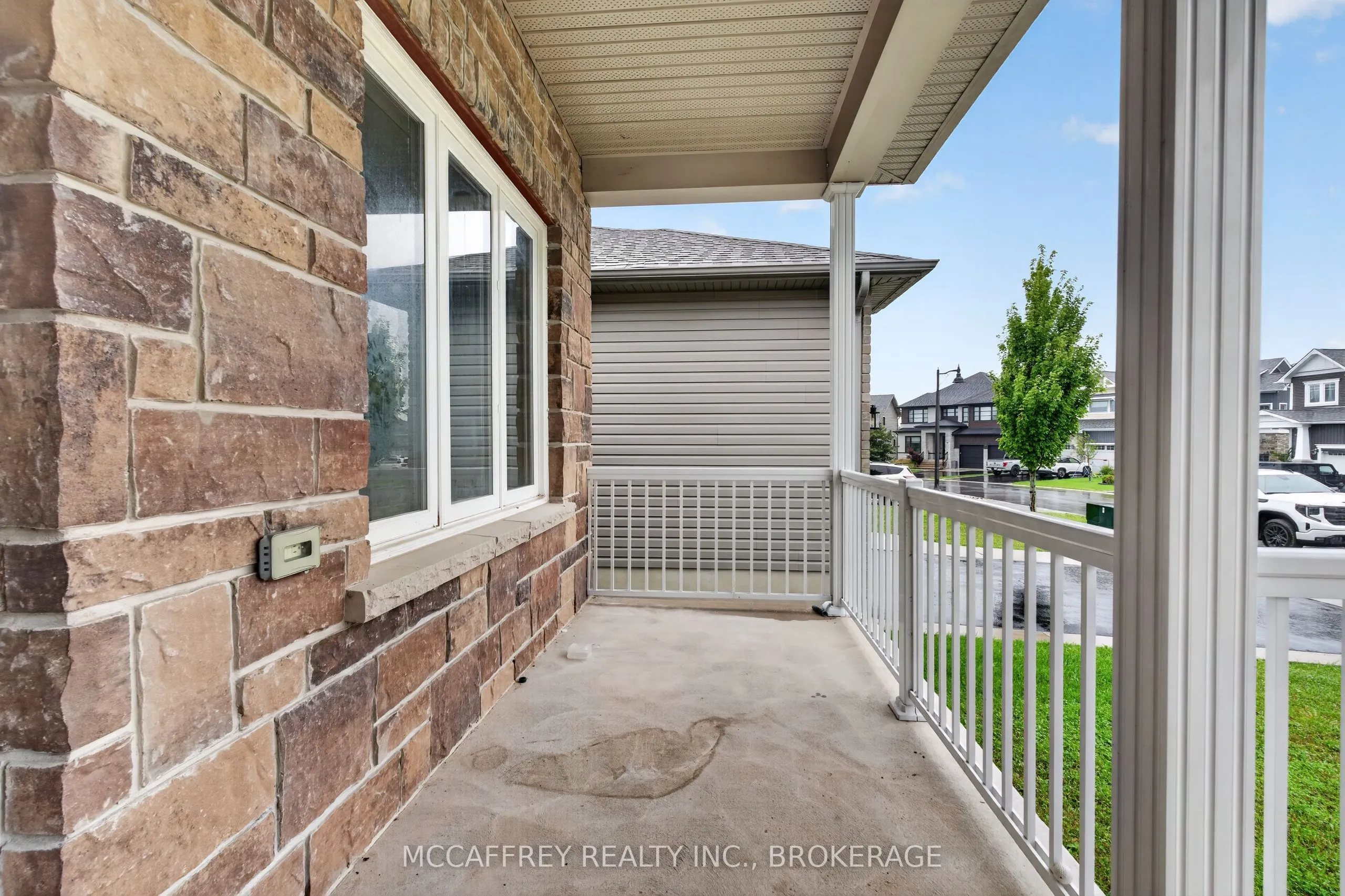 1286 Carfa Crescent