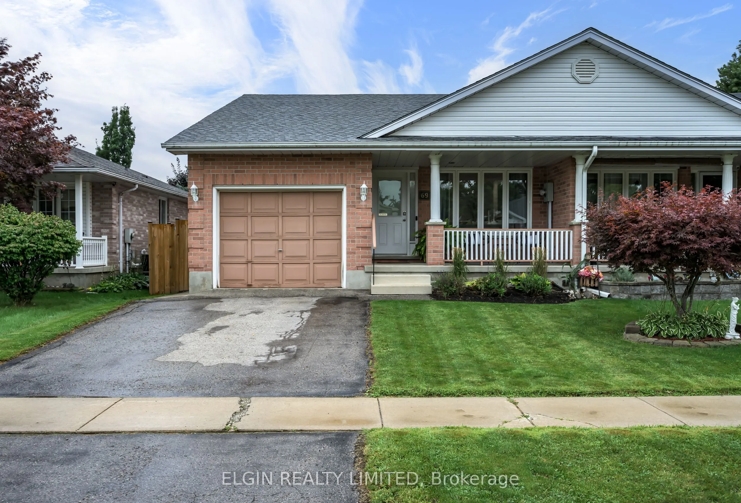 69 Carrie Crescent