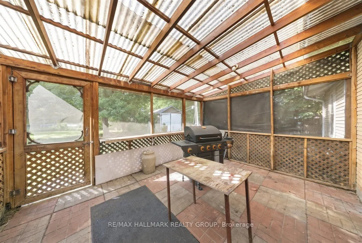 5881 Piperville Road
