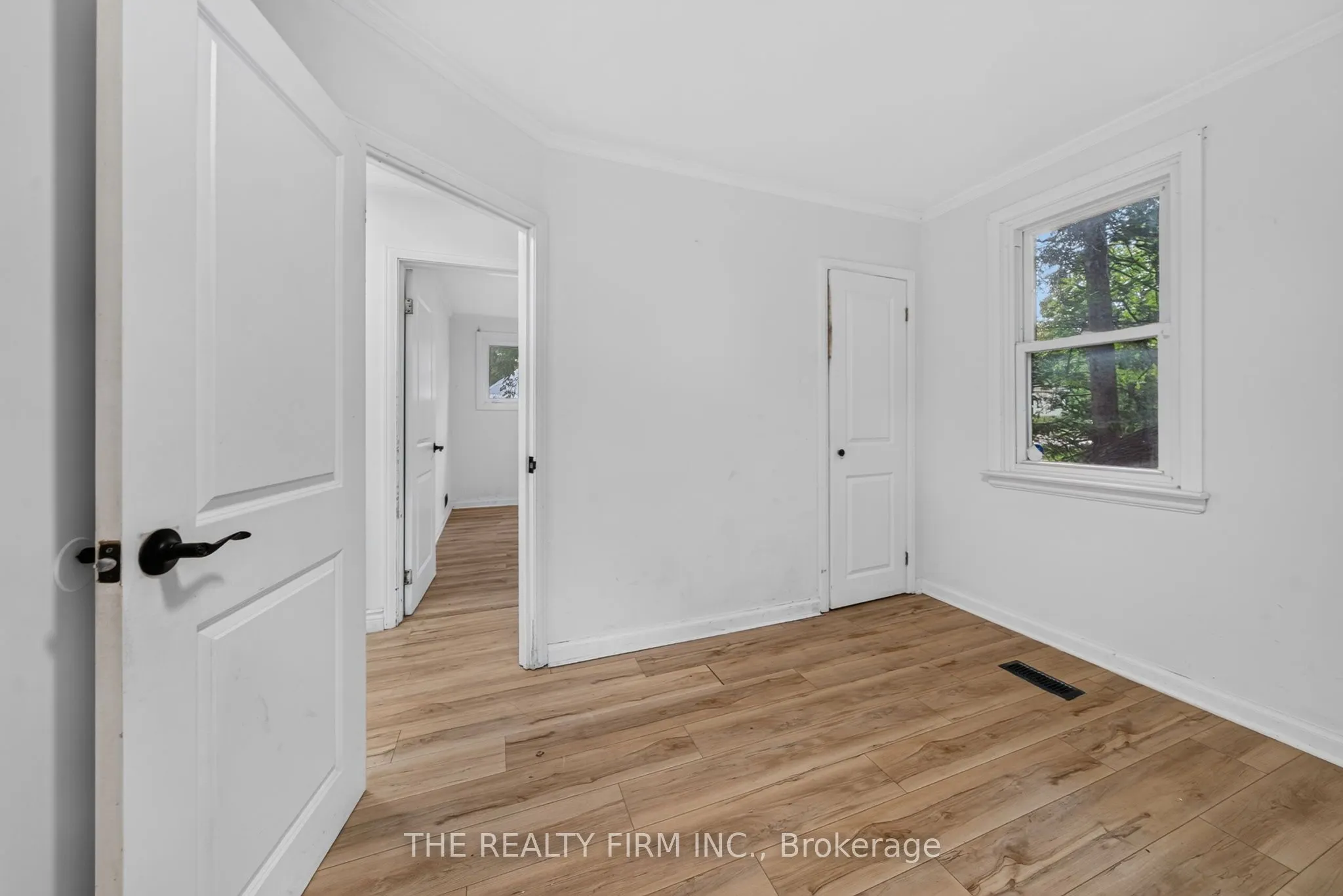 24 Fairview Court