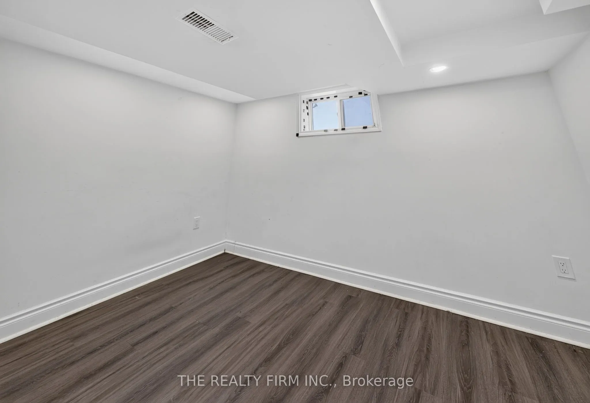 24 Fairview Court