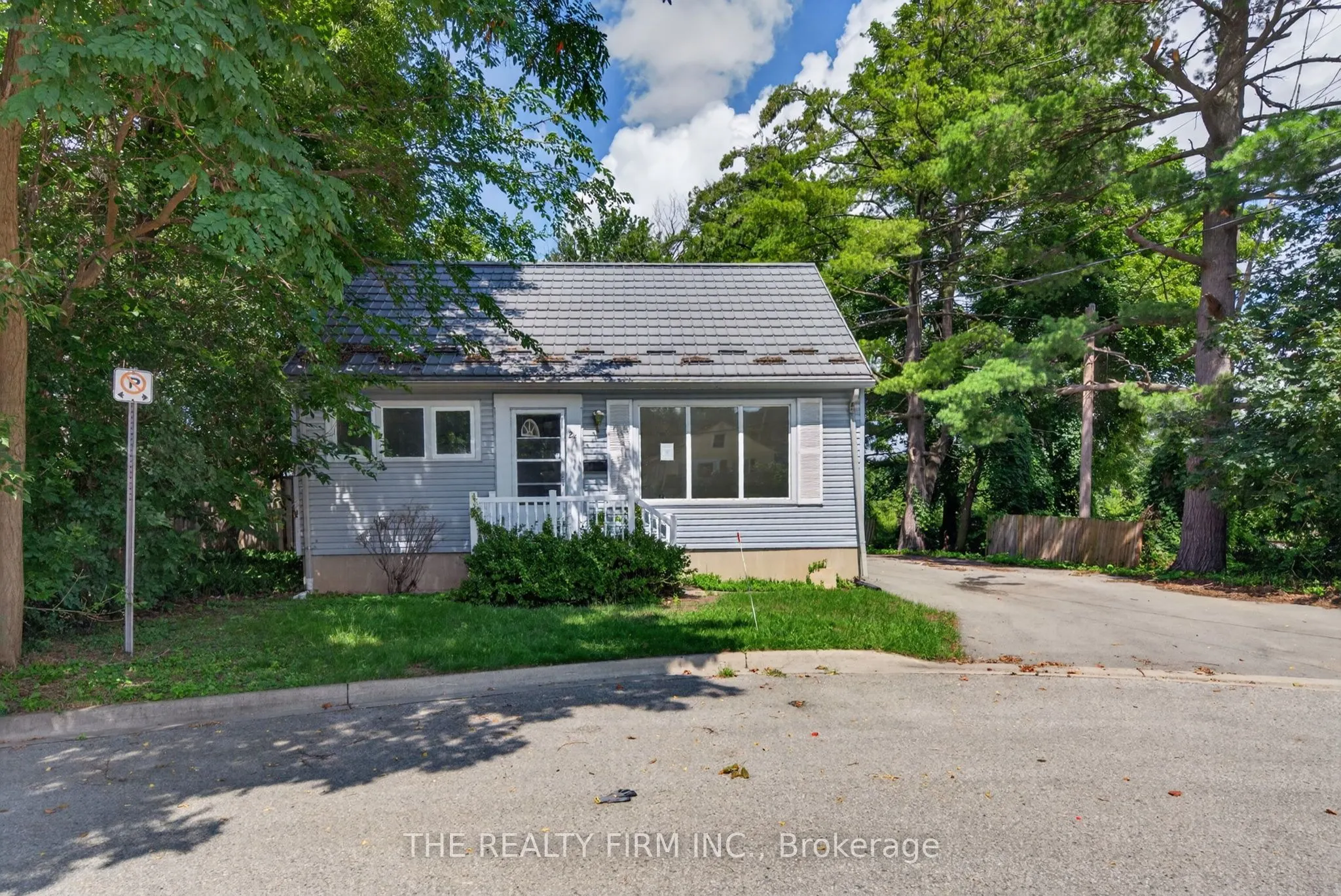 24 Fairview Court