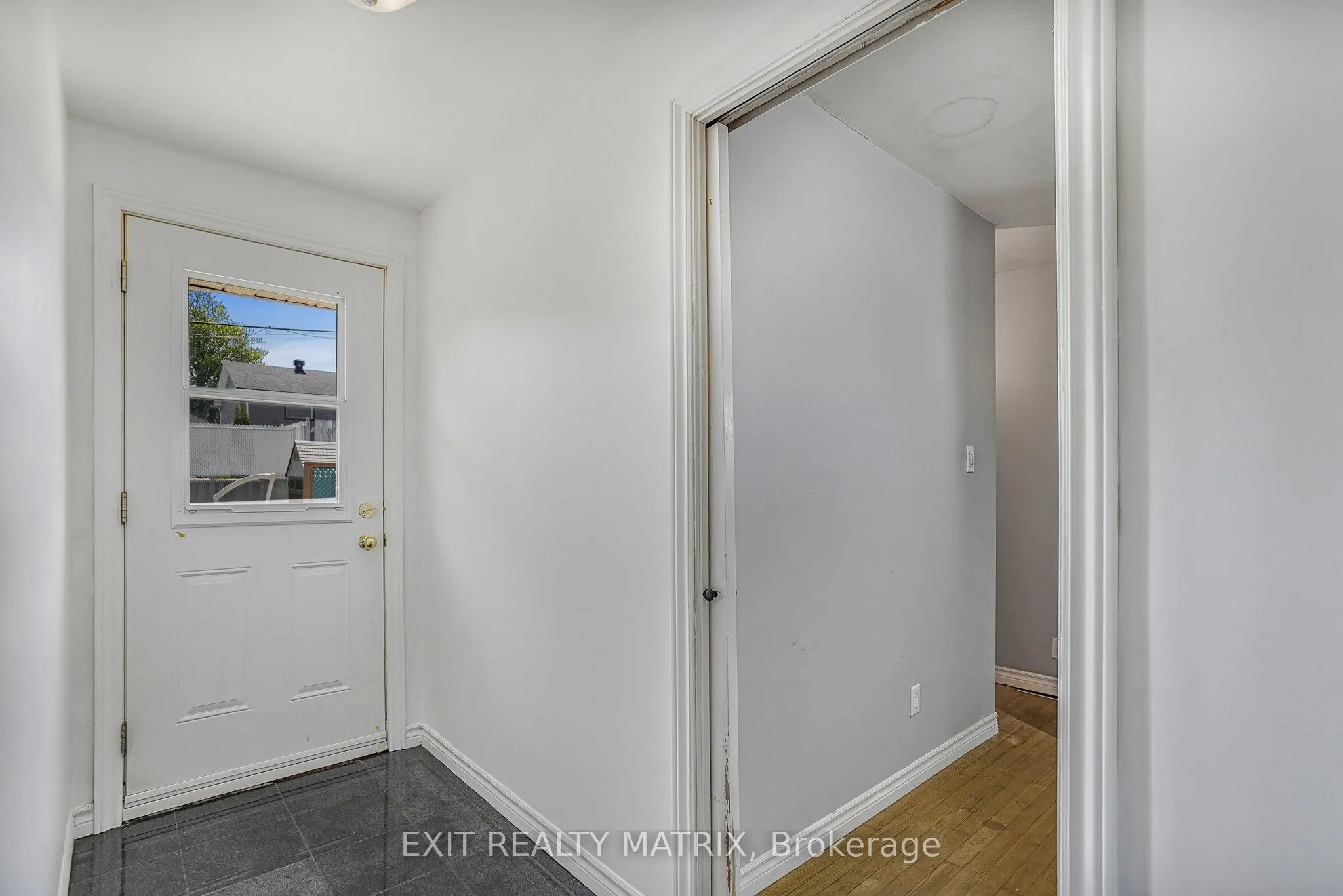 845 Cartier Boulevard