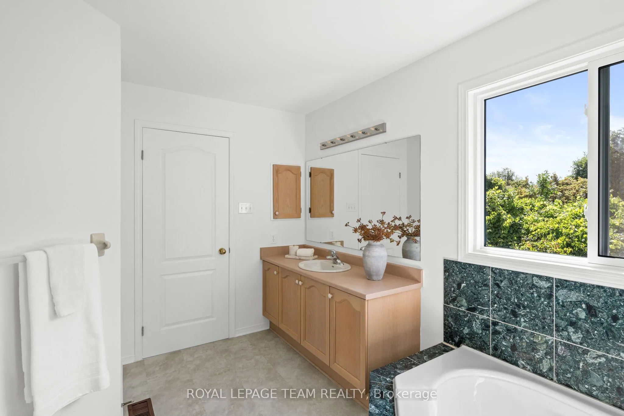 77 Sherring Court