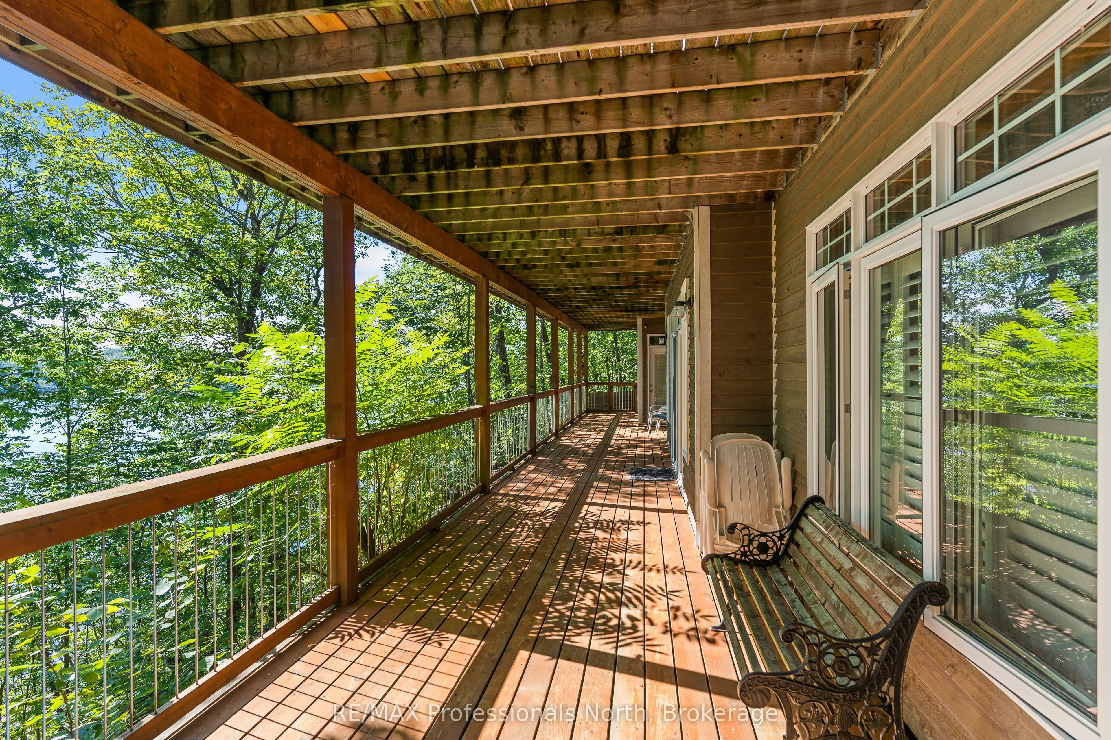 1041 Kingfisher Lane