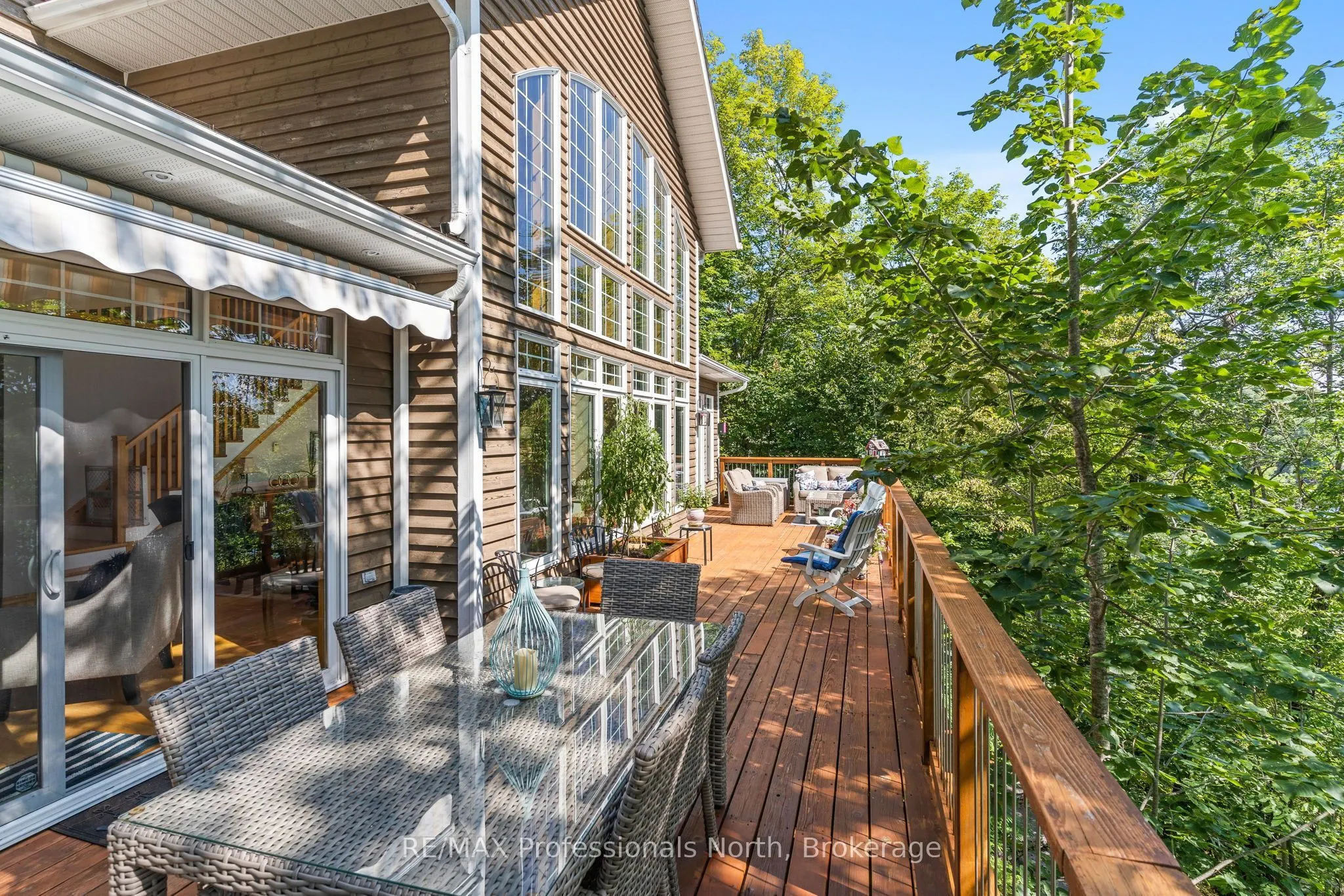 1041 Kingfisher Lane