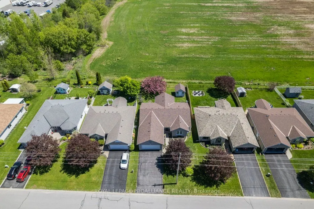 51 Applewood Drive