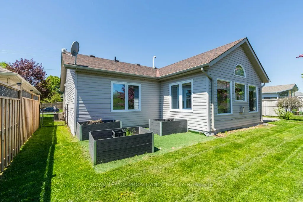 51 Applewood Drive